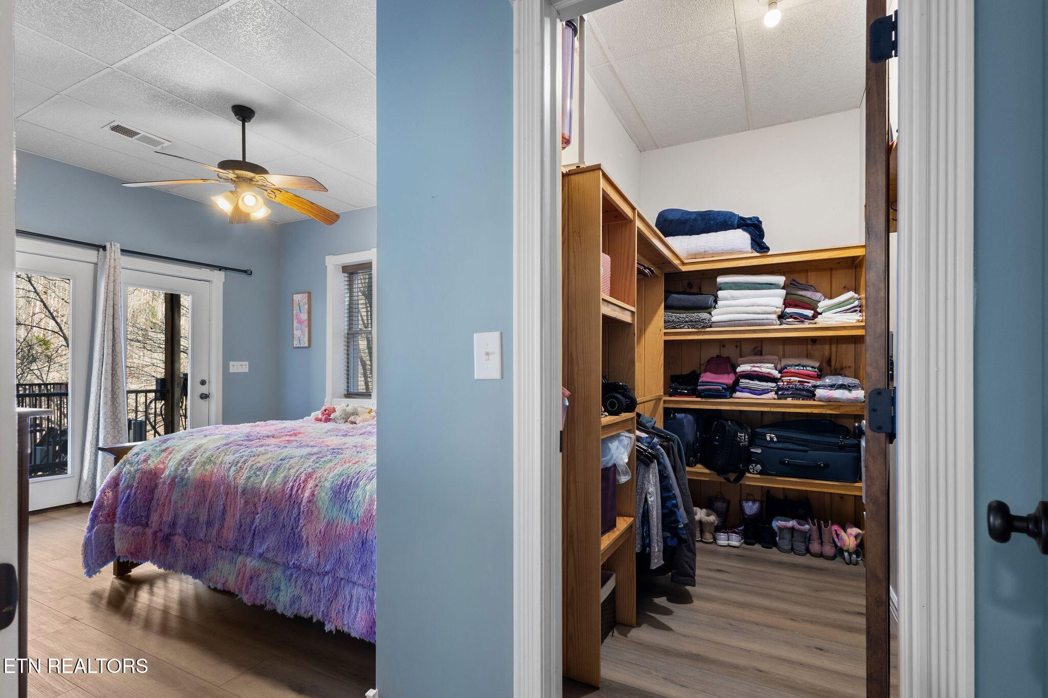 300 Hiawatha Lane Property Photo 41