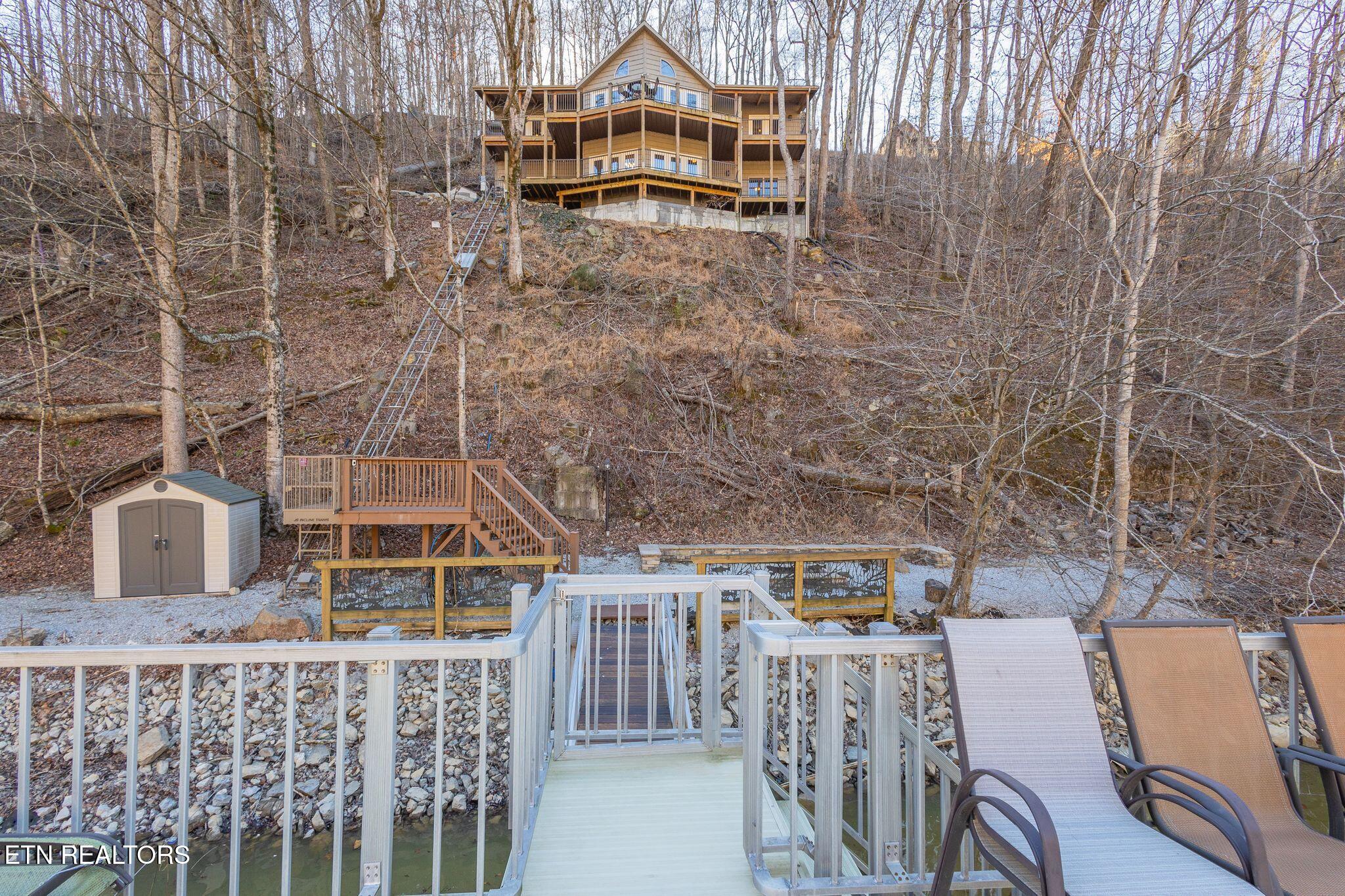 300 Hiawatha Lane Property Photo 58