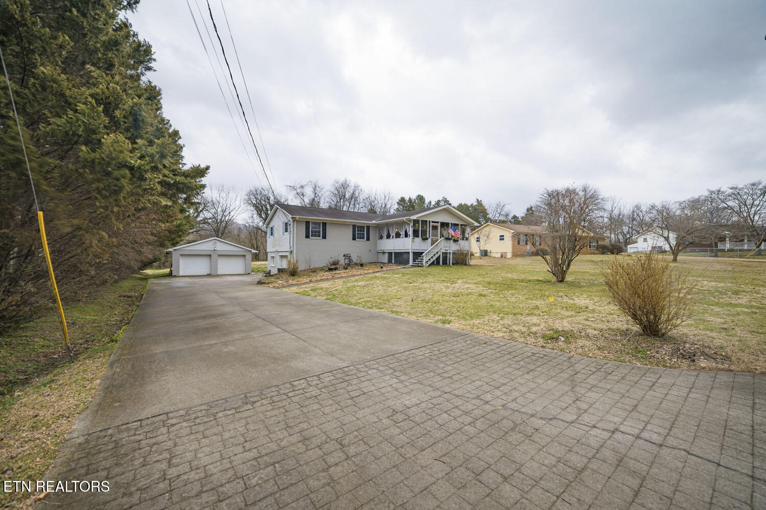 6744 Greenbrook Drive Property Photo 2