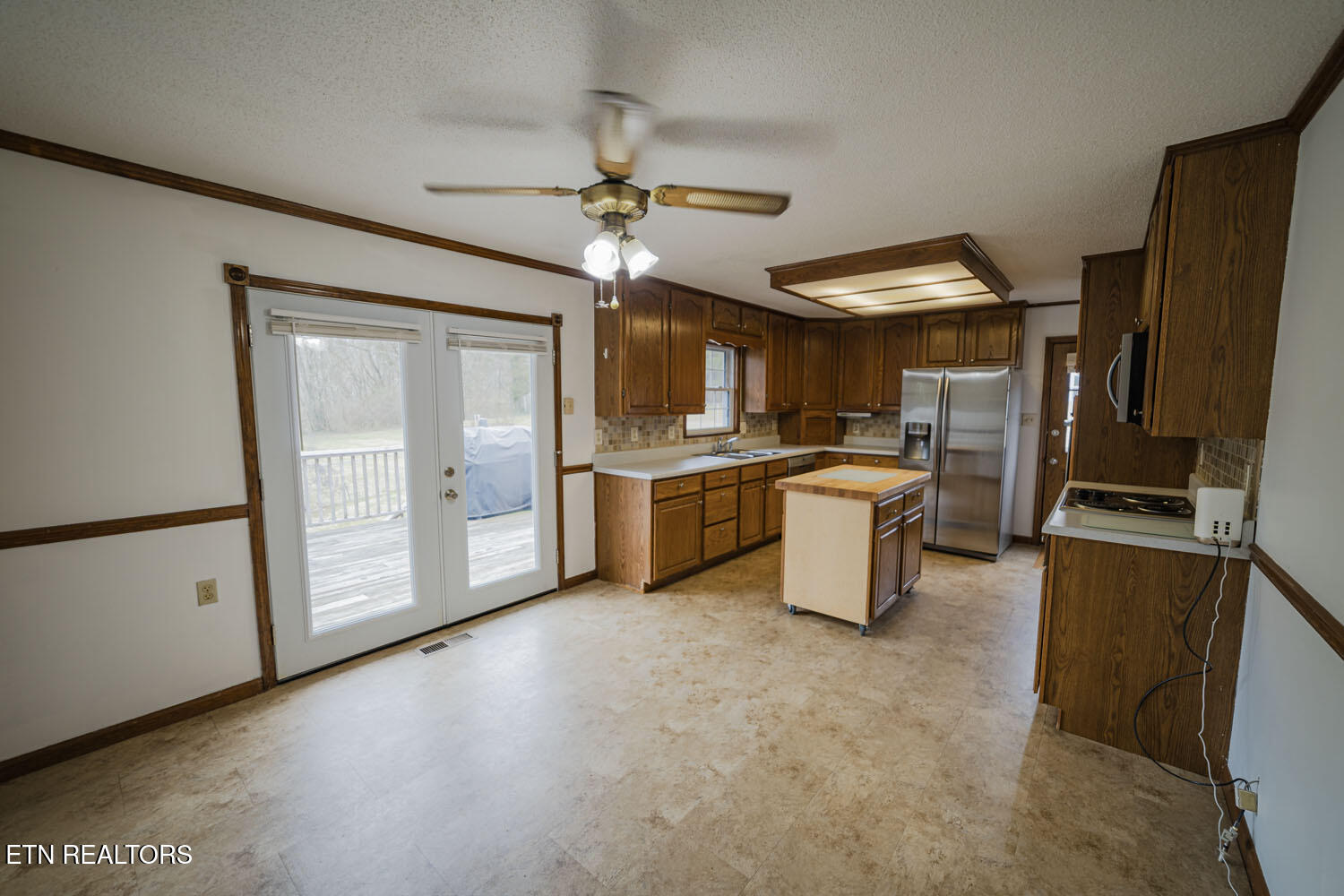 6744 Greenbrook Drive Property Photo 10