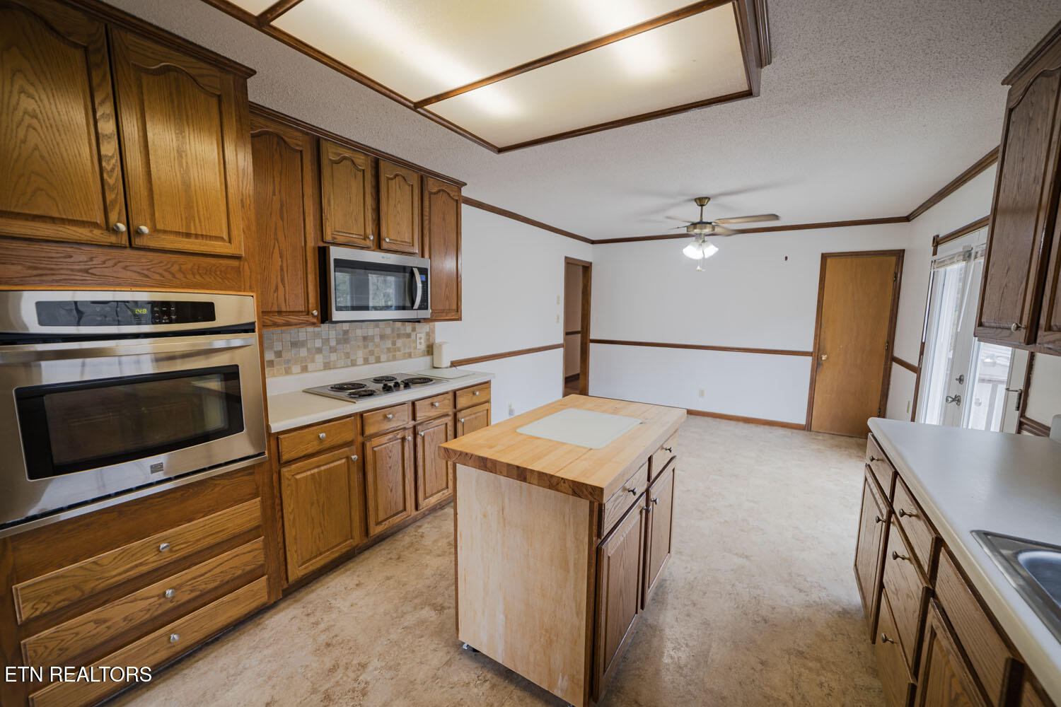 6744 Greenbrook Drive Property Photo 13