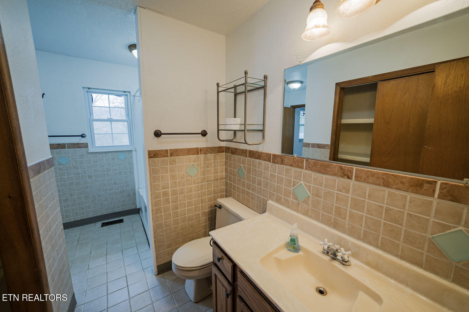 6744 Greenbrook Drive Property Photo 20