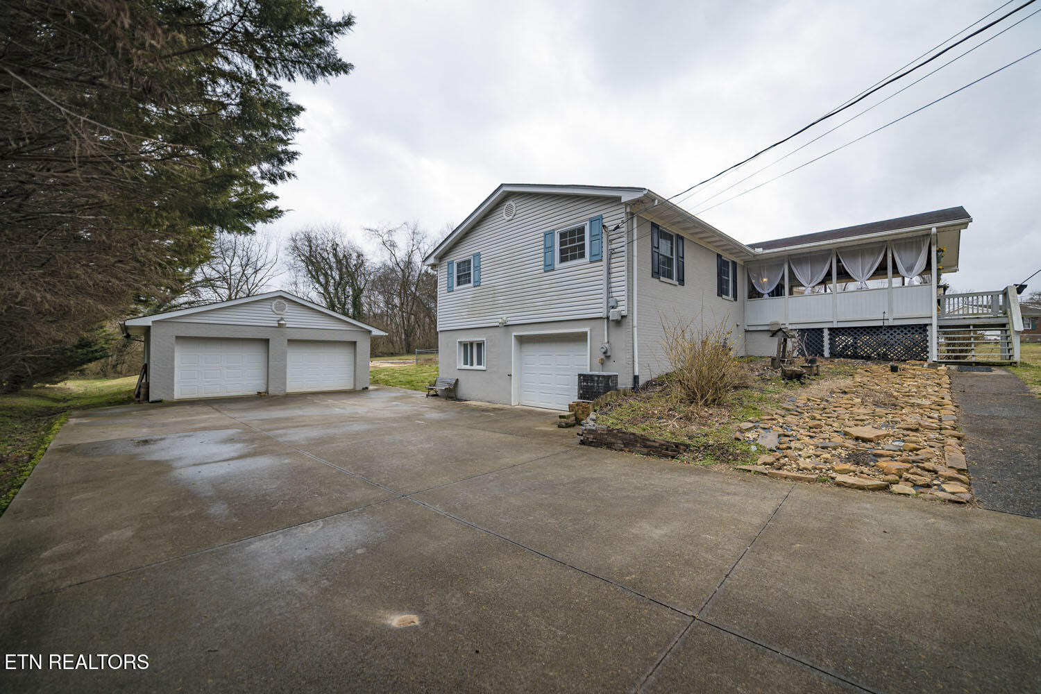 6744 Greenbrook Drive Property Photo 36
