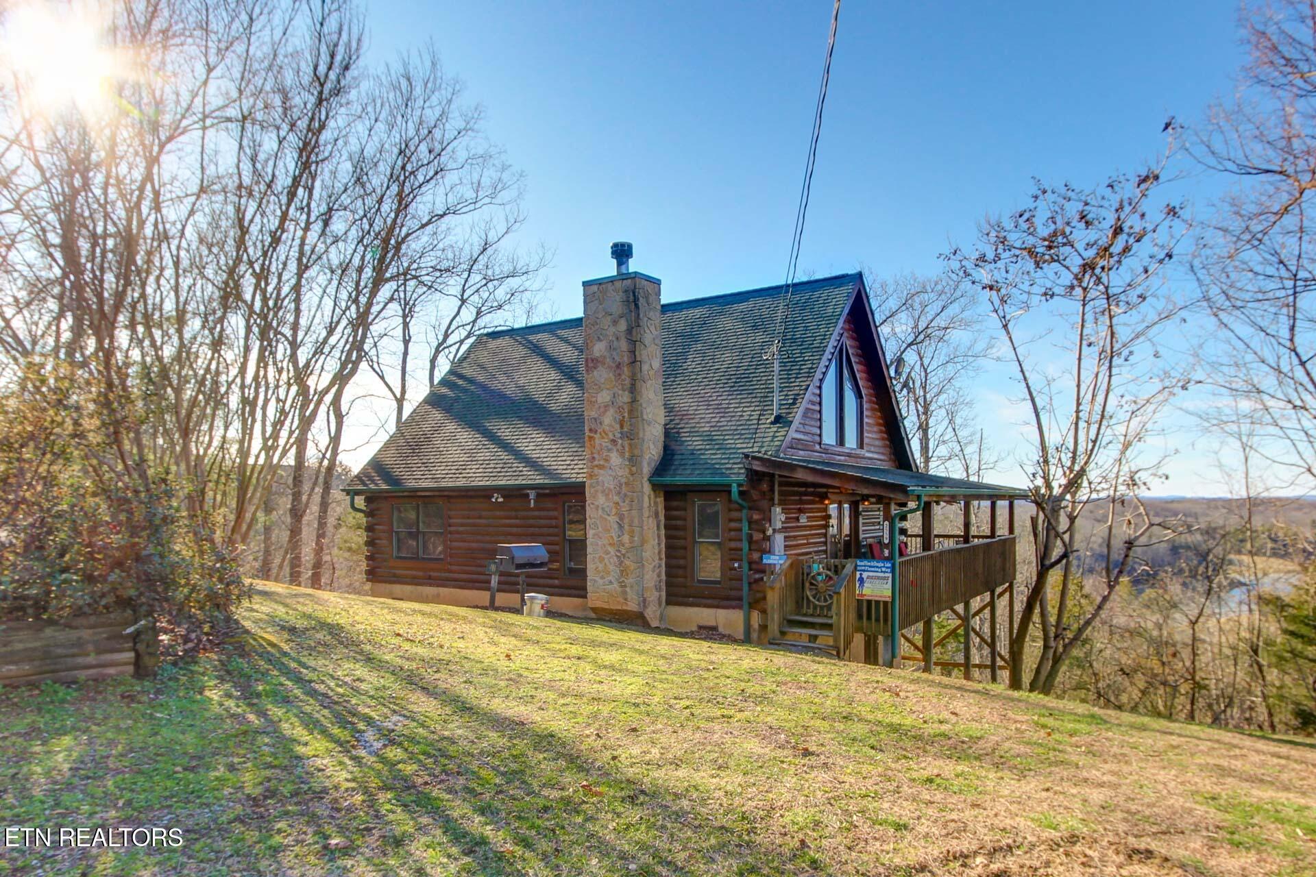 2559 Fleming Way Property Photo 1