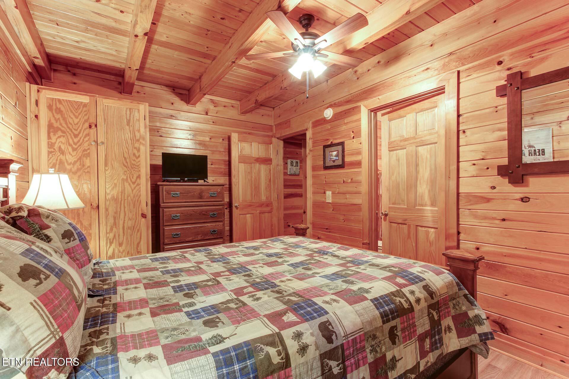 2559 Fleming Way Property Photo 17