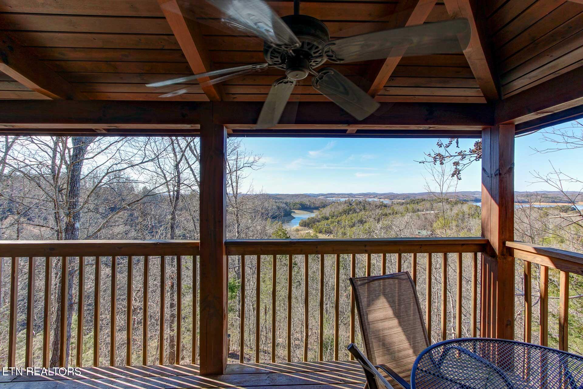 2559 Fleming Way Property Photo 29