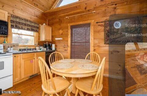 806 Ski View Lane Lane Property Photo 5