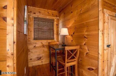 806 Ski View Lane Lane Property Photo 9