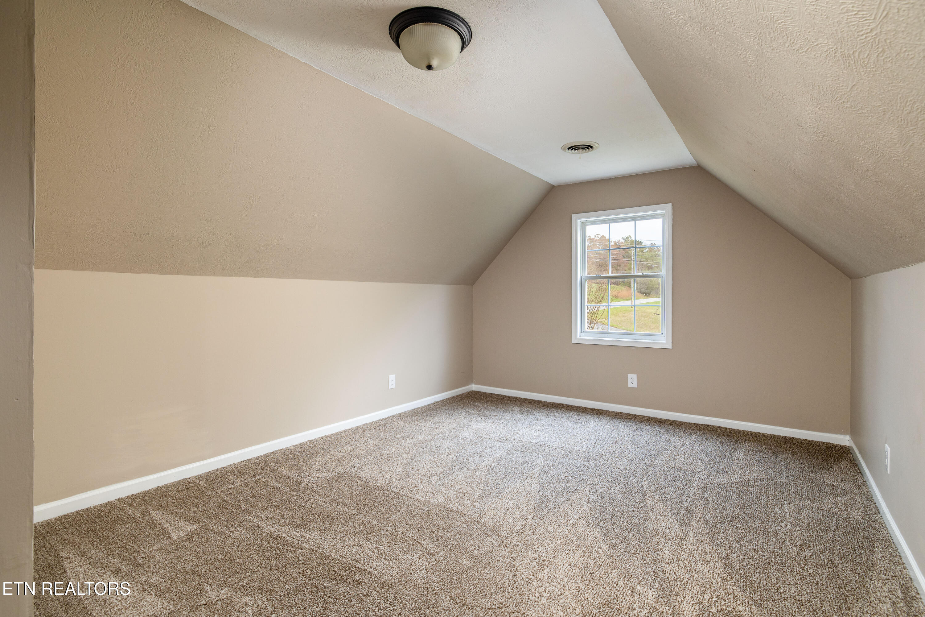 3307 Wildwood Rd Property Photo 36