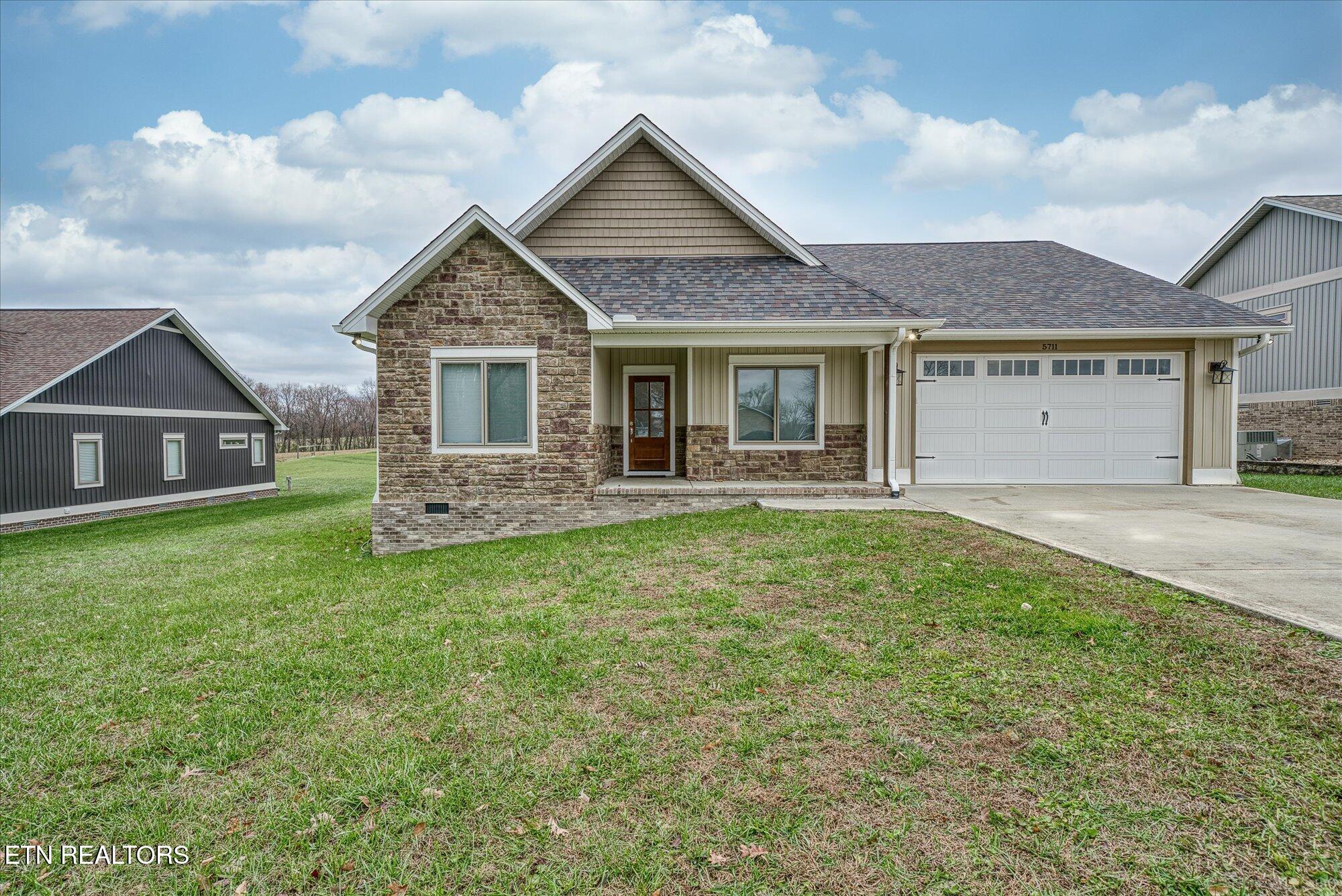 5711 Presley Lane Property Photo 22