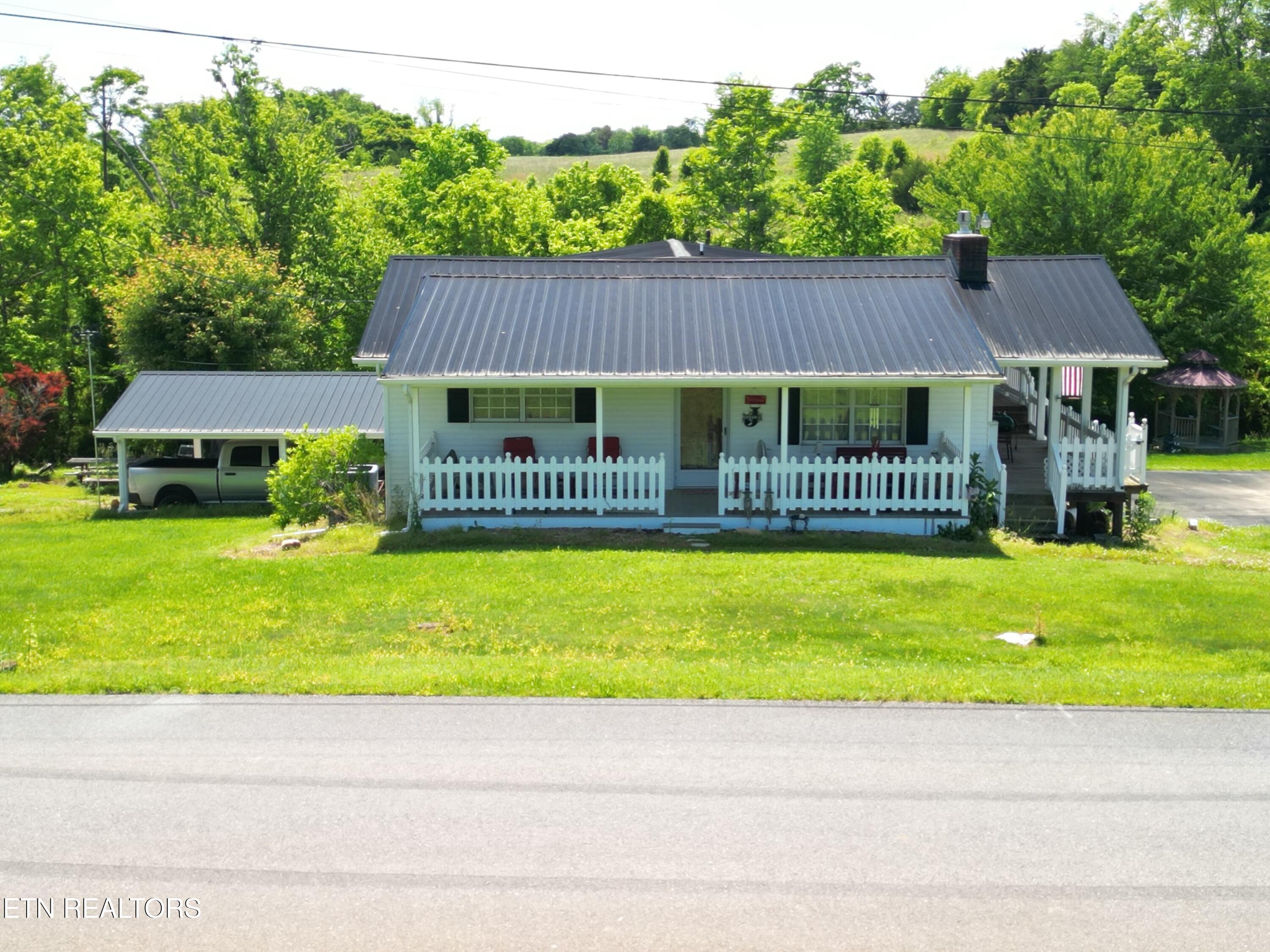 970 C M Jones Rd Property Photo