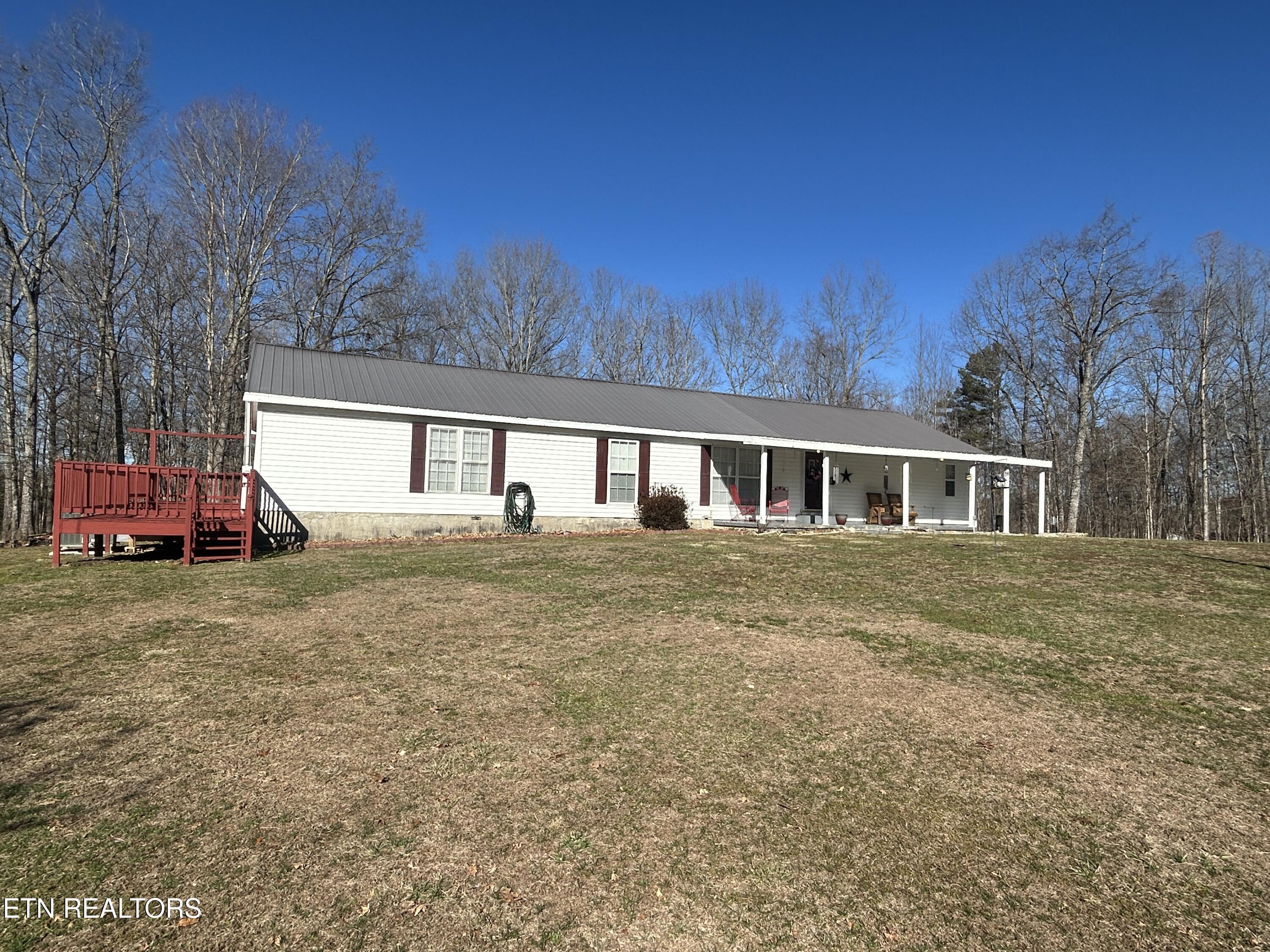 280 Joe Barnett Rd Property Photo 5