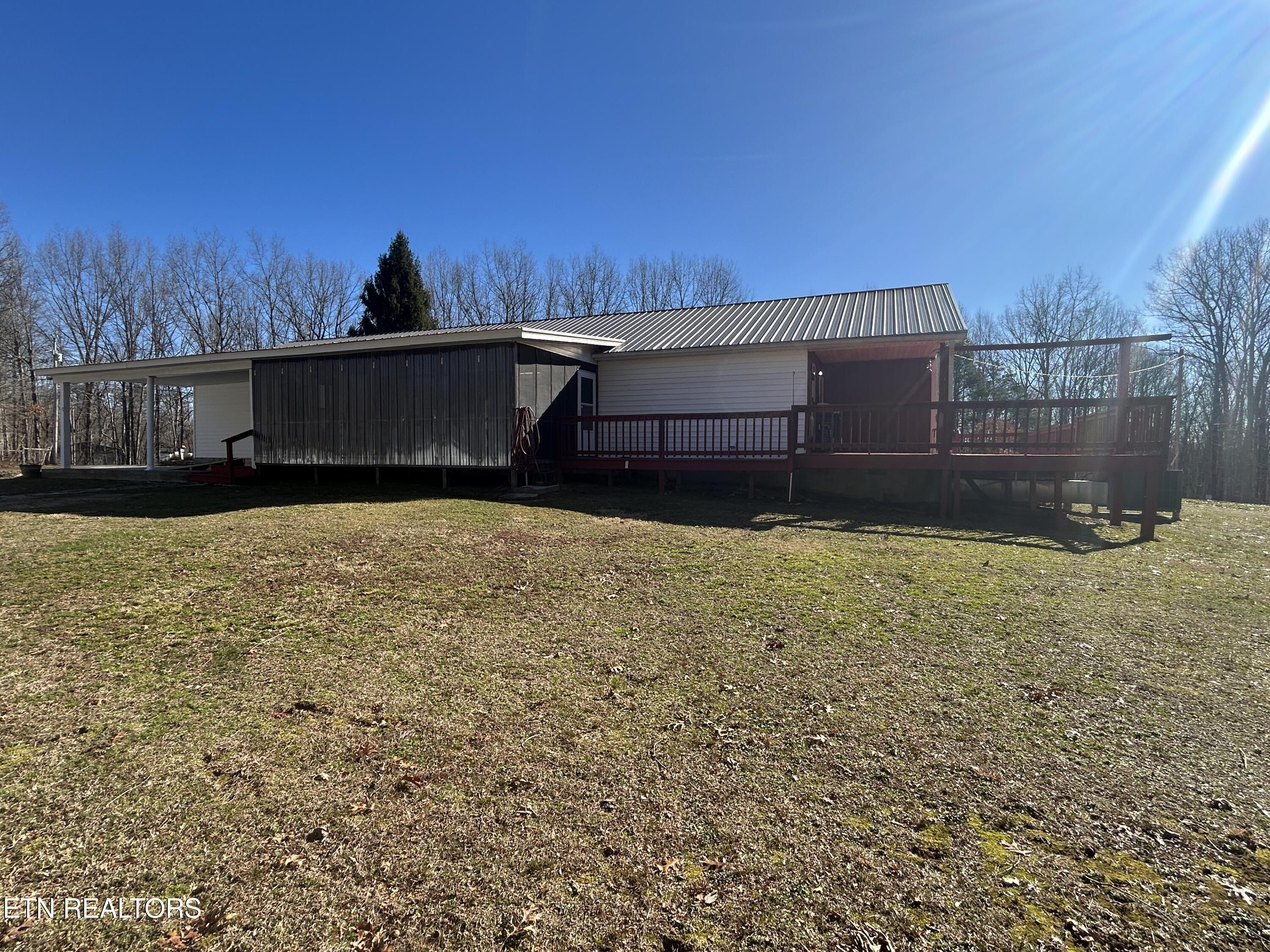 280 Joe Barnett Rd Property Photo 6