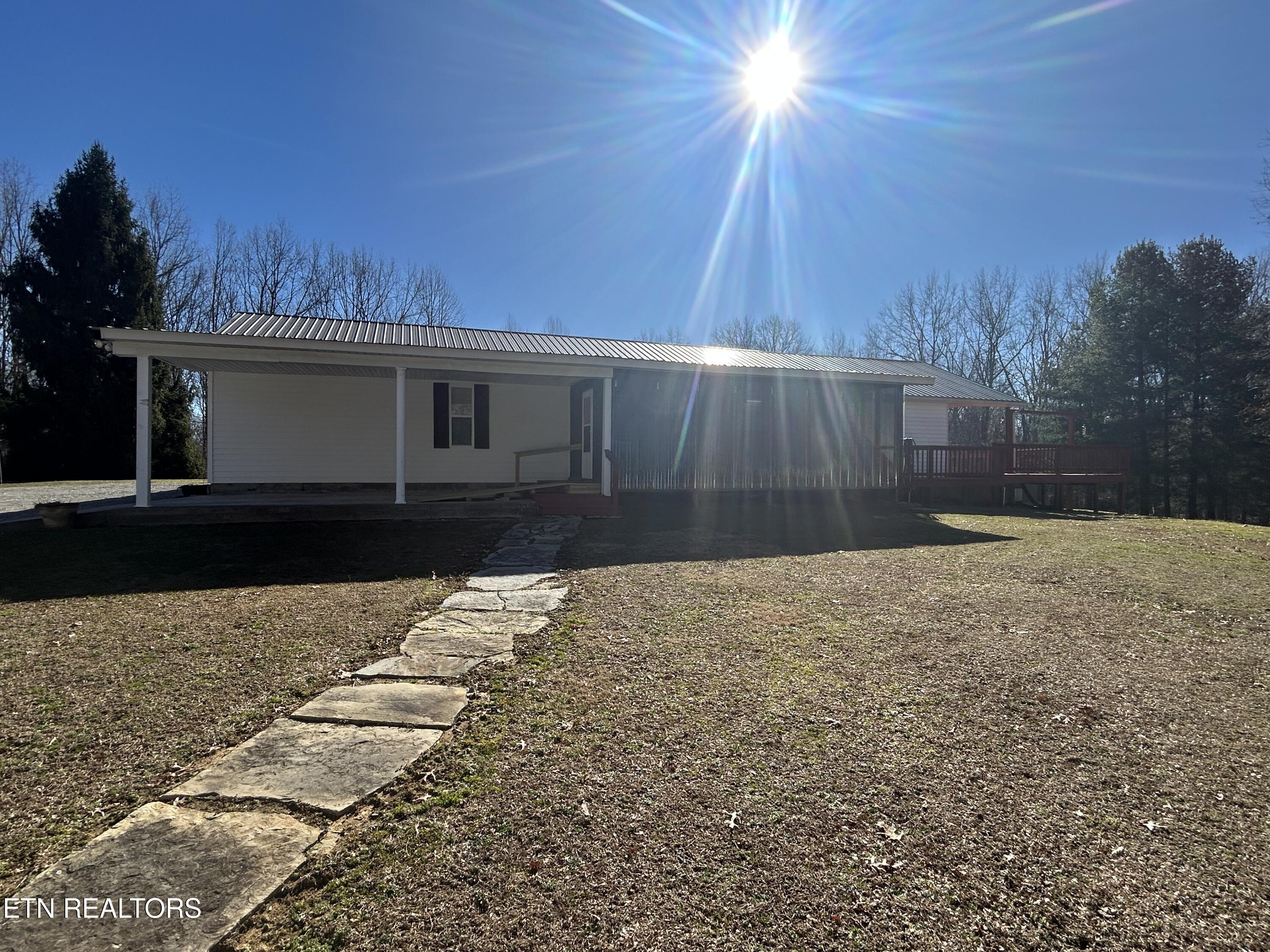 280 Joe Barnett Rd Property Photo 8
