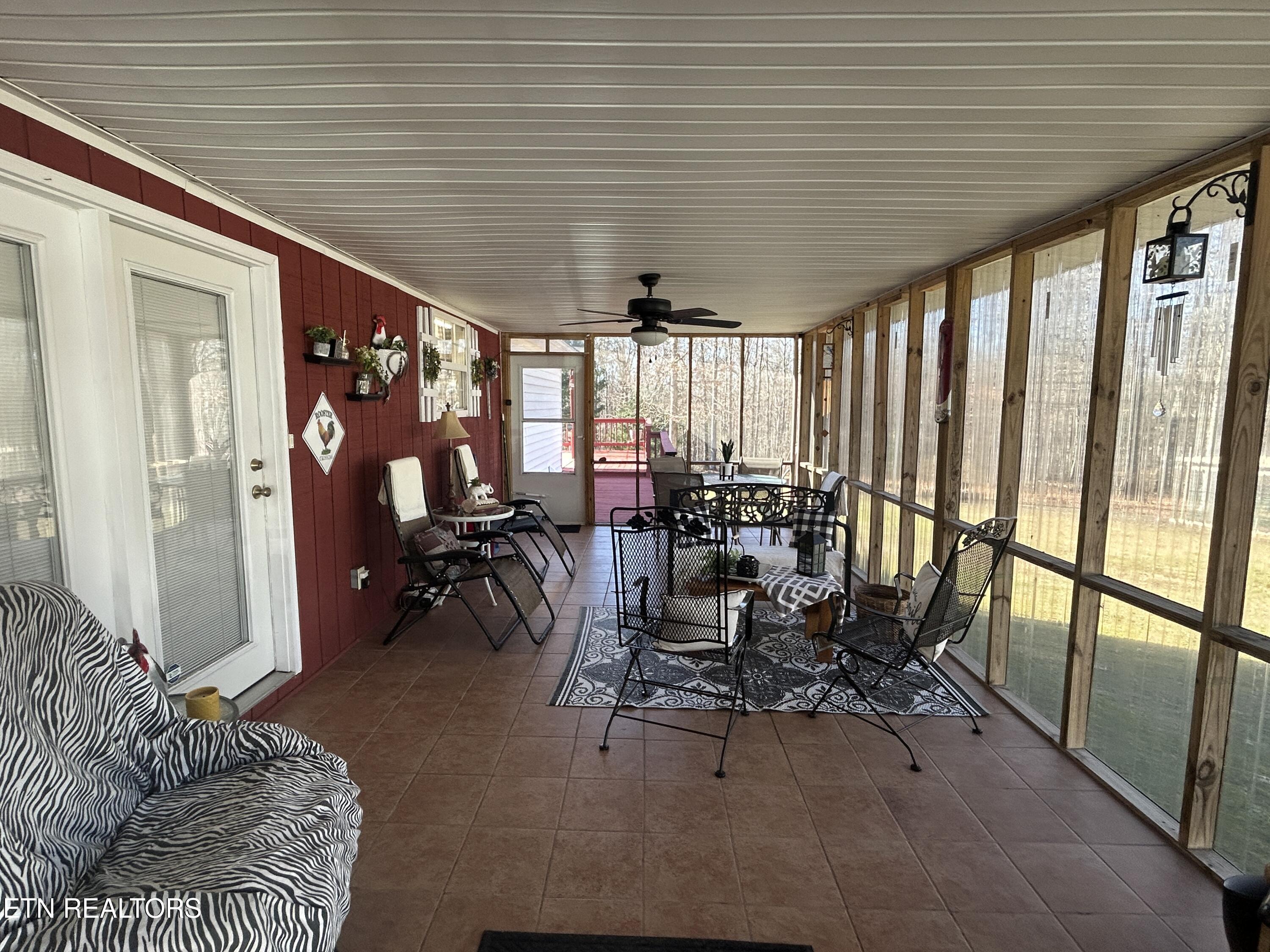 280 Joe Barnett Rd Property Photo 41