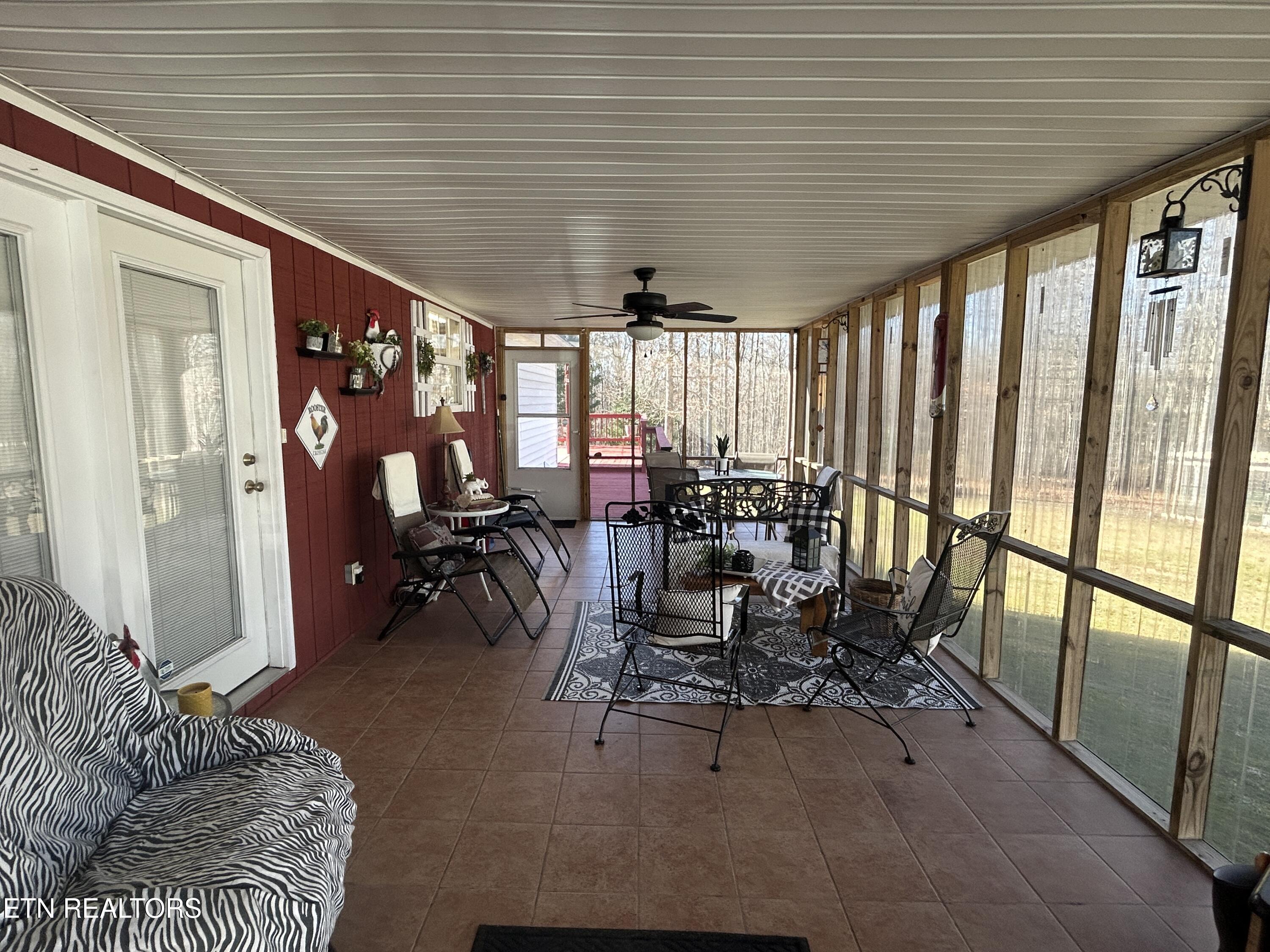 280 Joe Barnett Rd Property Photo 42