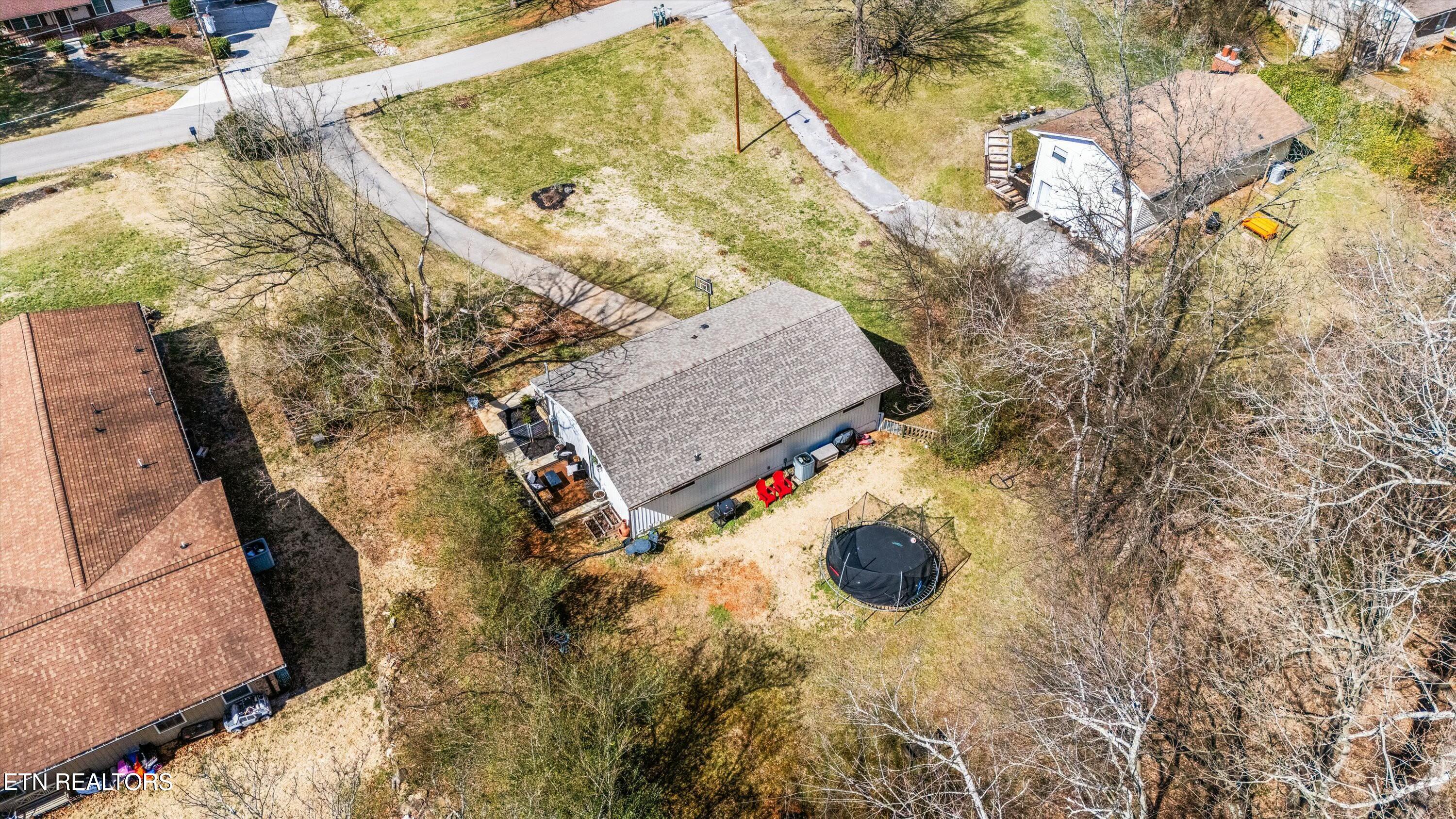 11116 Thornton Drive Property Photo 31