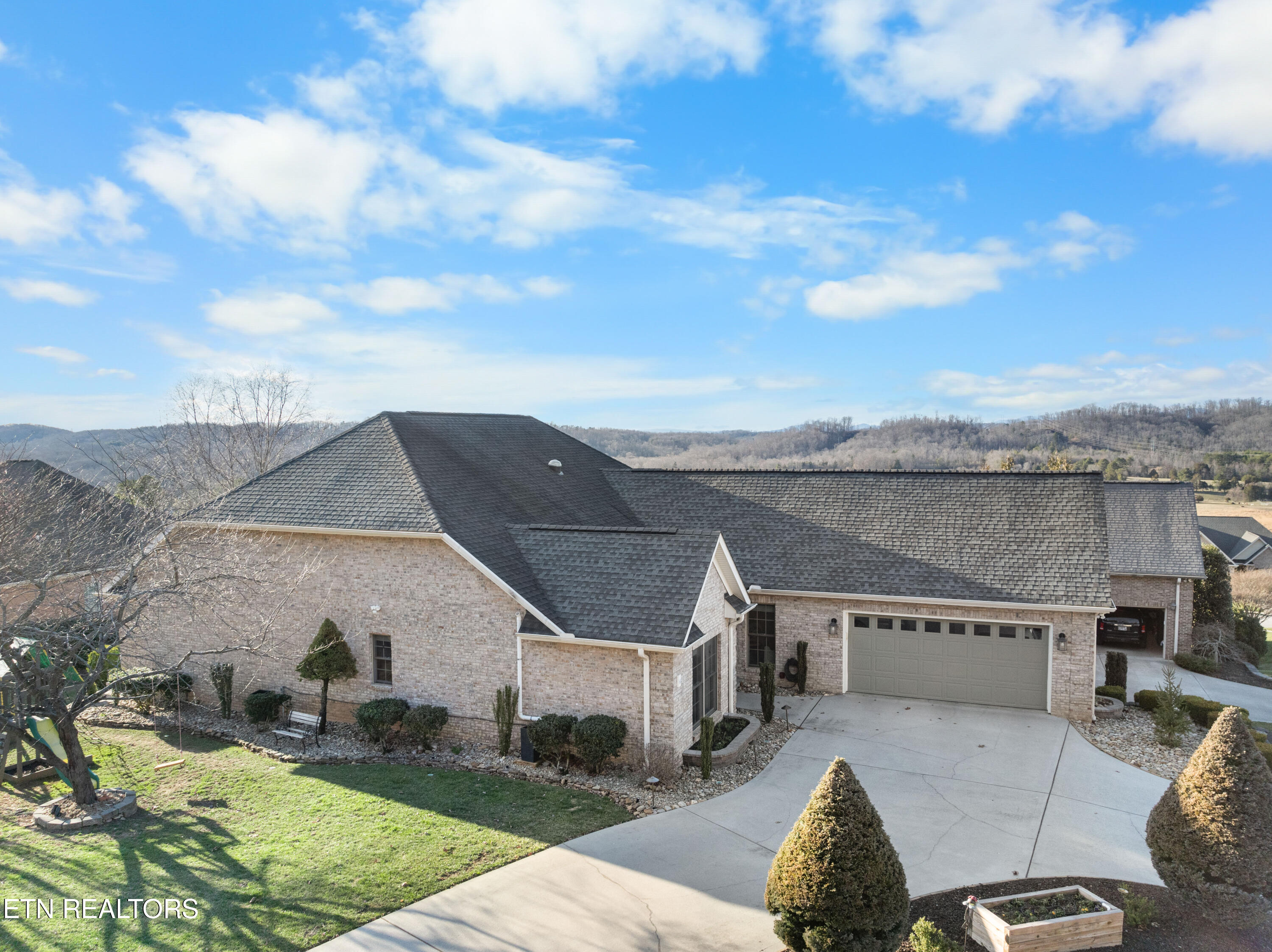 130 Timber Circle Property Photo 1