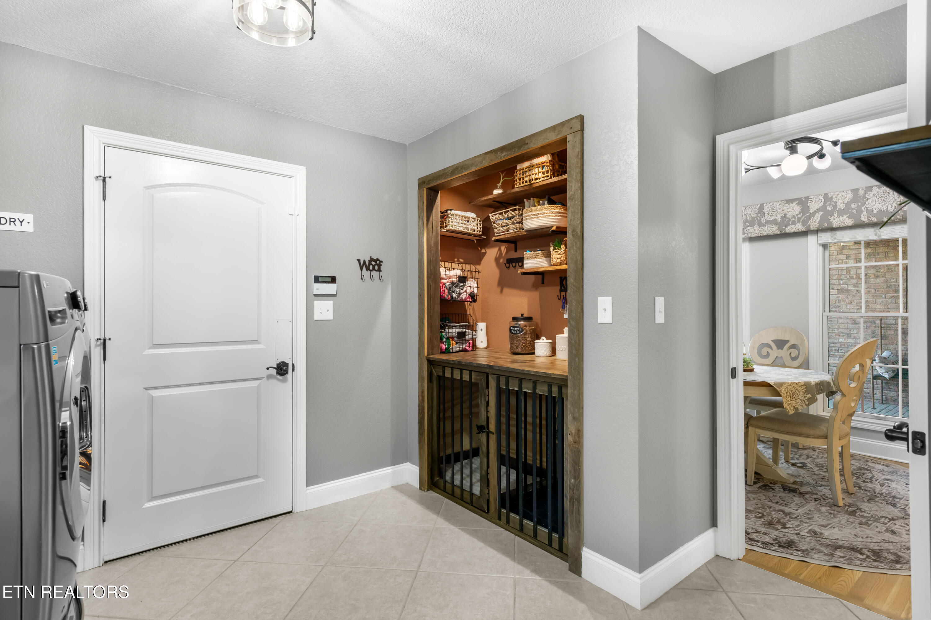 130 Timber Circle Property Photo 8