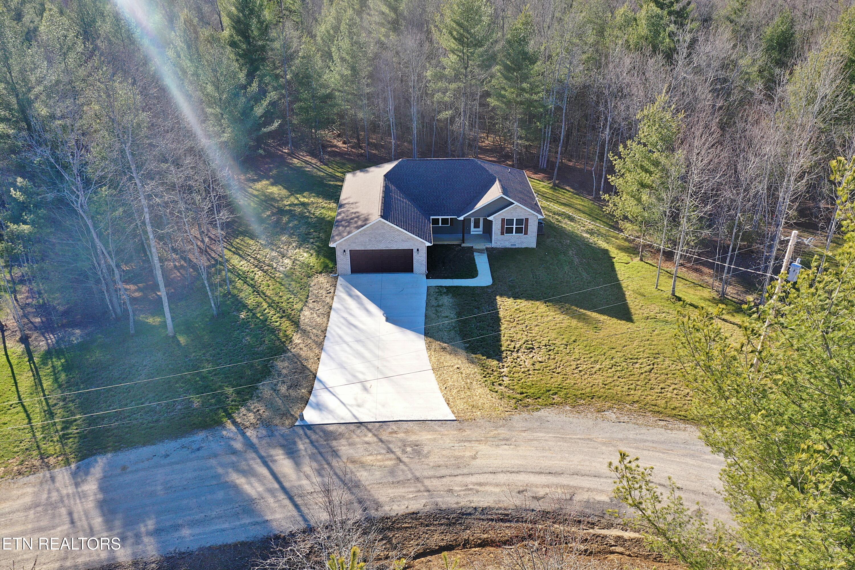 654 Taylon Lane Property Photo