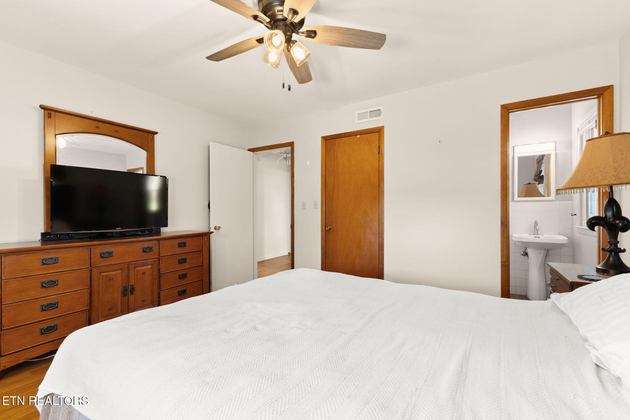 7227 Nw Winchester Drive Property Photo 15
