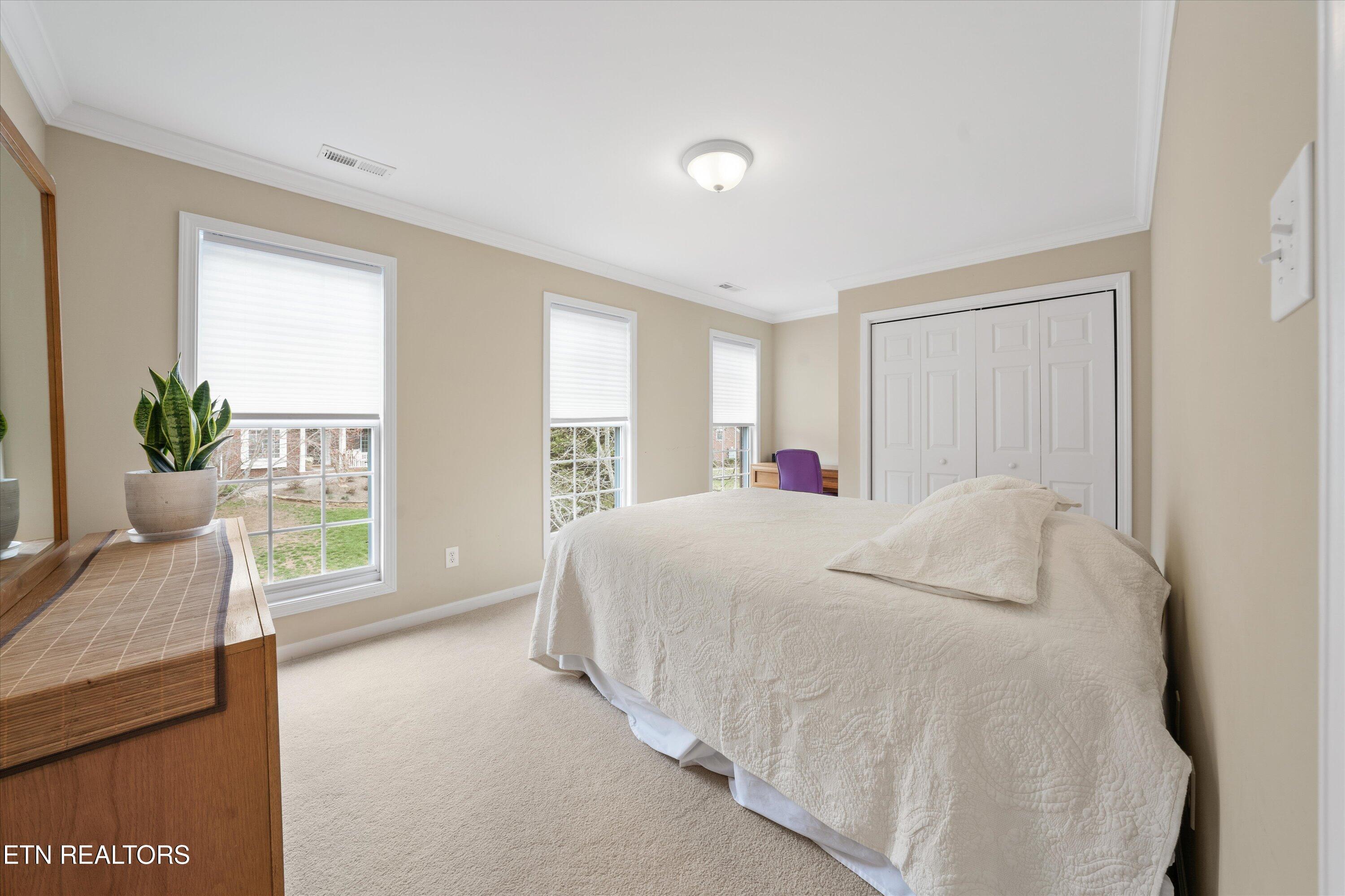 2043 Willow View Lane Property Photo 25