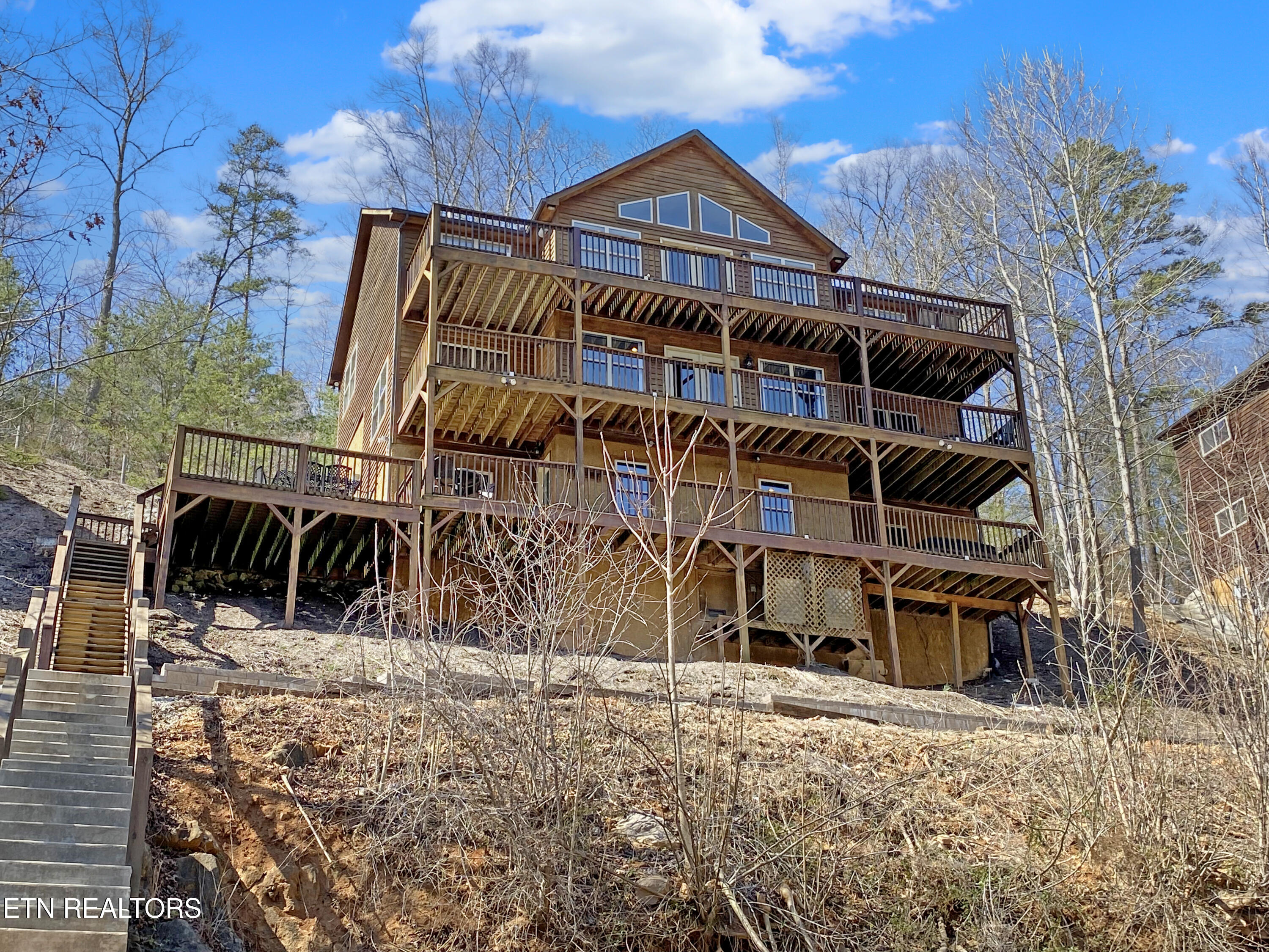 130 Bluewater Lane Property Photo 14
