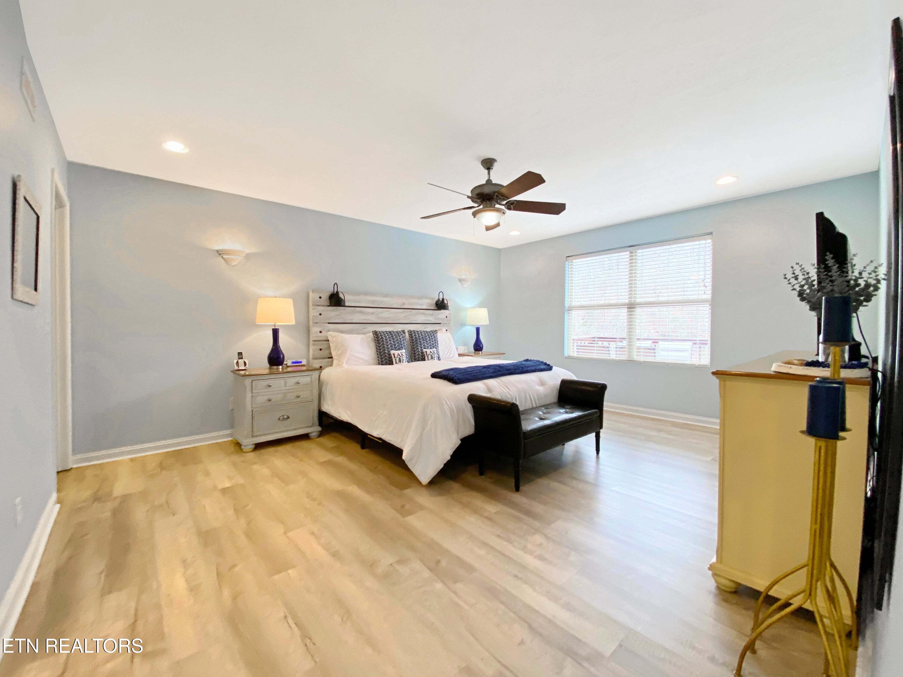 130 Bluewater Lane Property Photo 23