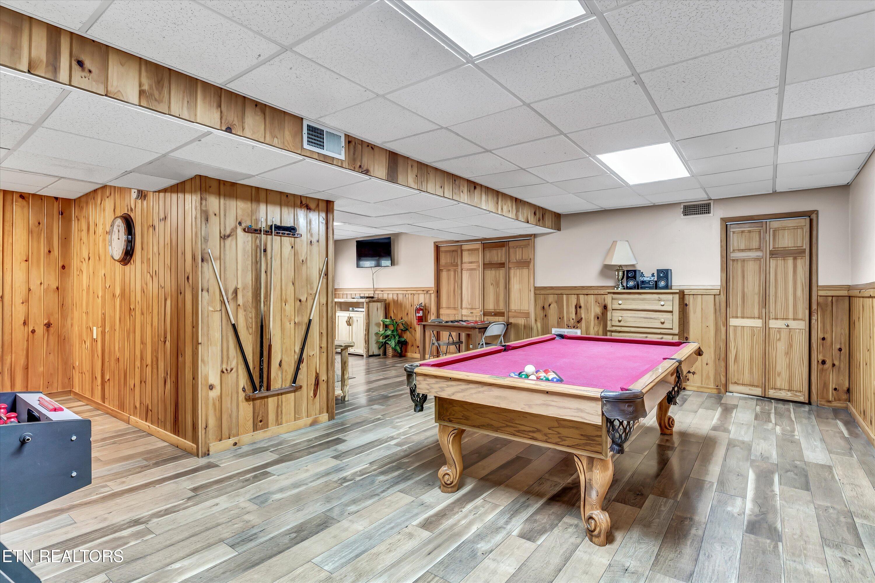 1008 N Ridge Place Property Photo 23