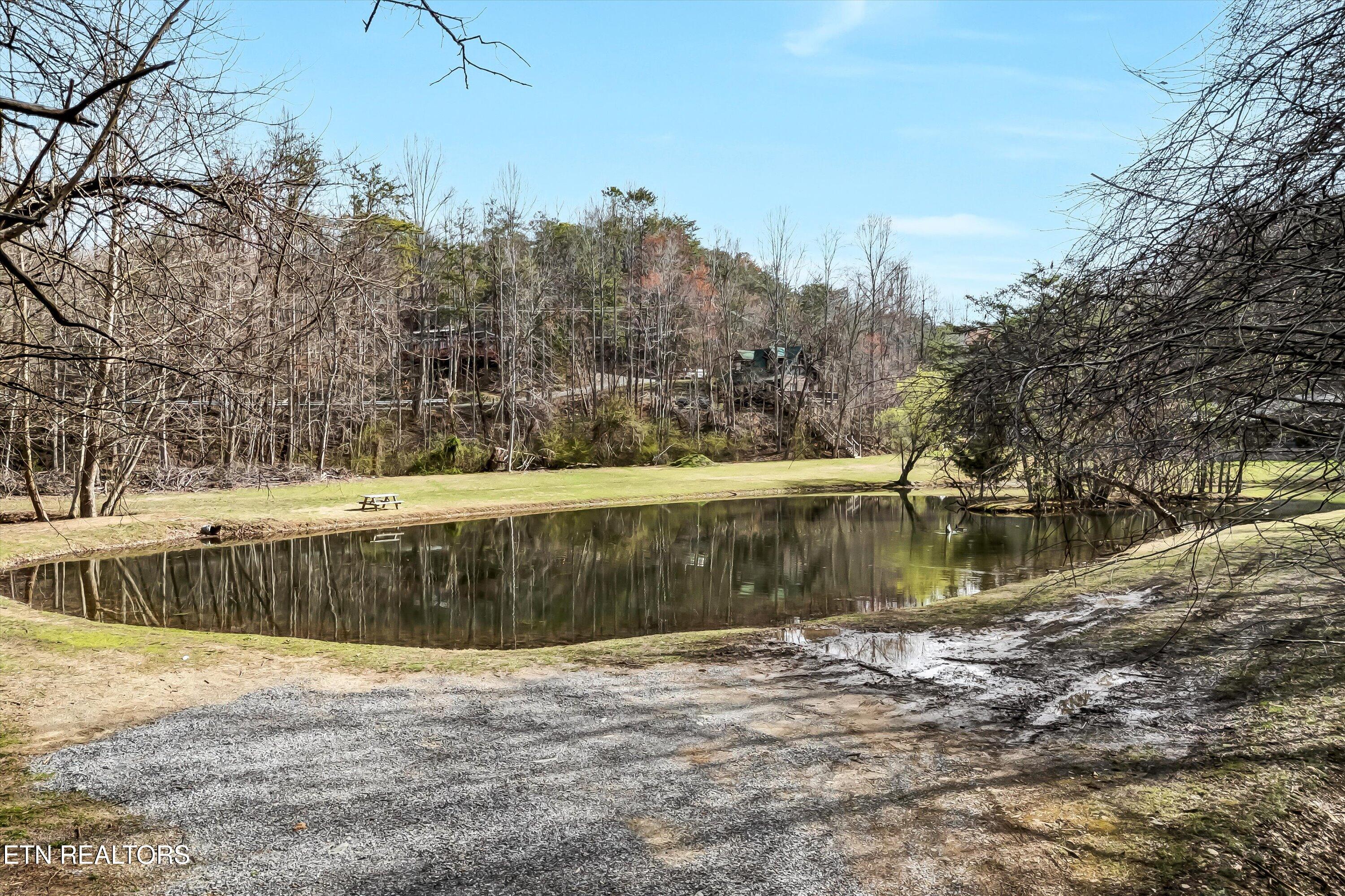 1008 N Ridge Place Property Photo 42