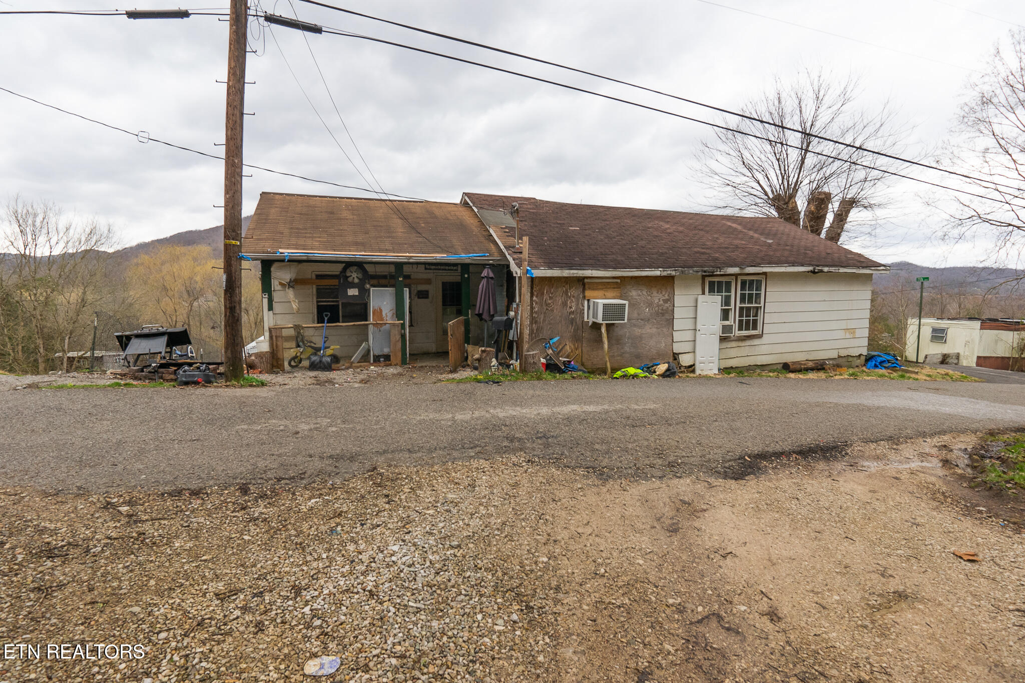 1732 Branam Hill Rd Property Photo