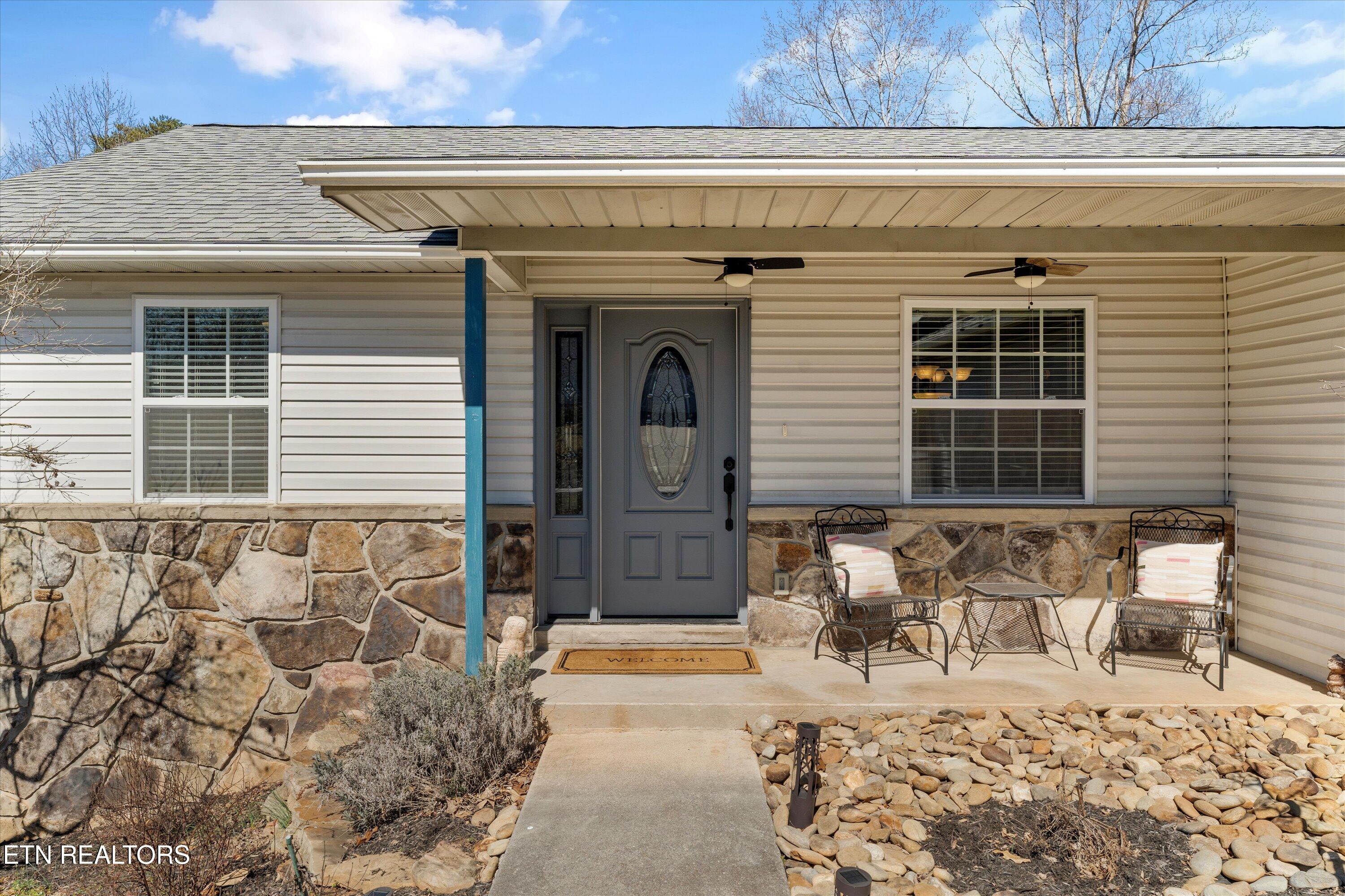 157 Oohleeno Way Property Photo 3