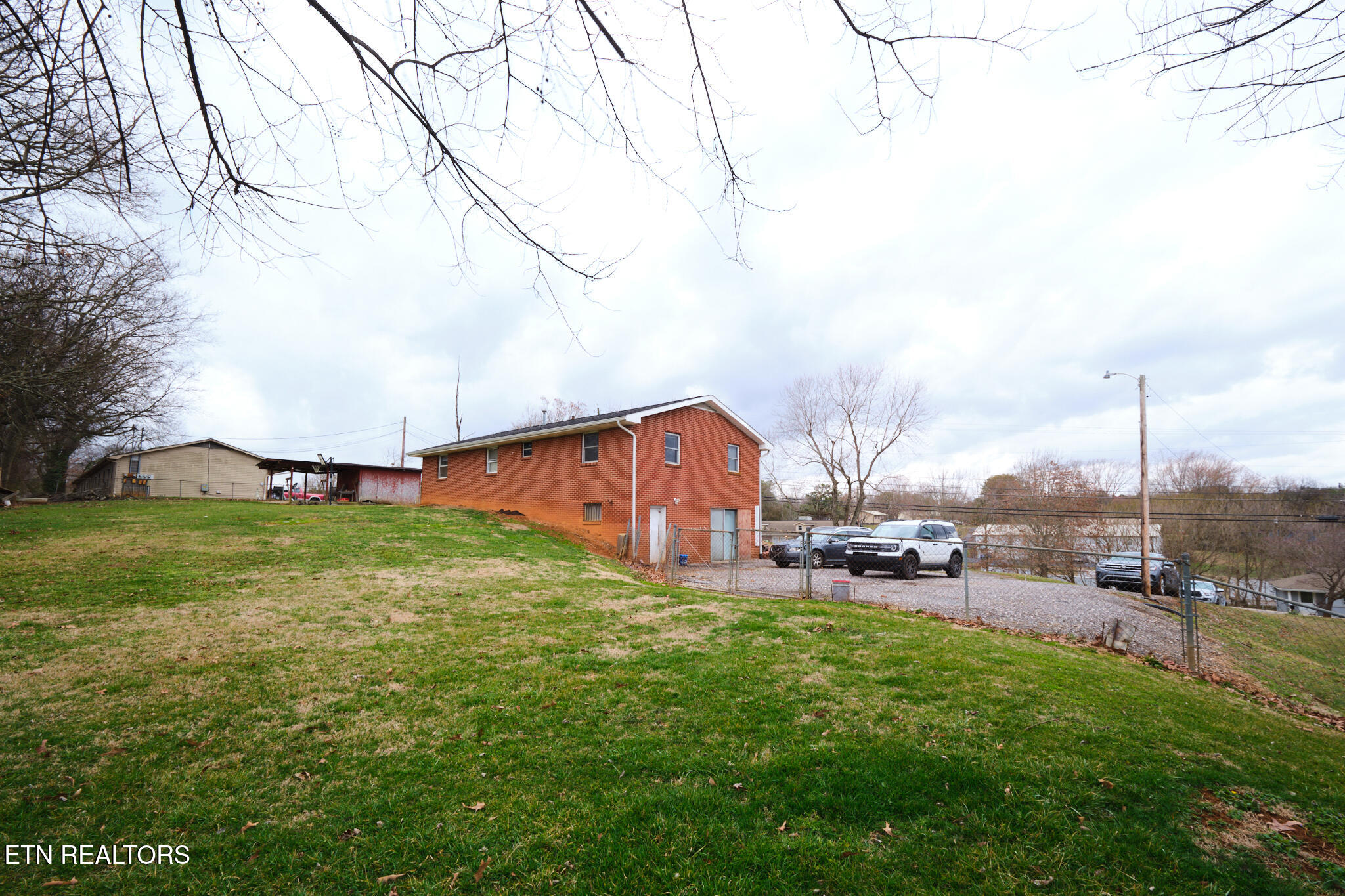 611 Maryville Hwy Property Photo 33