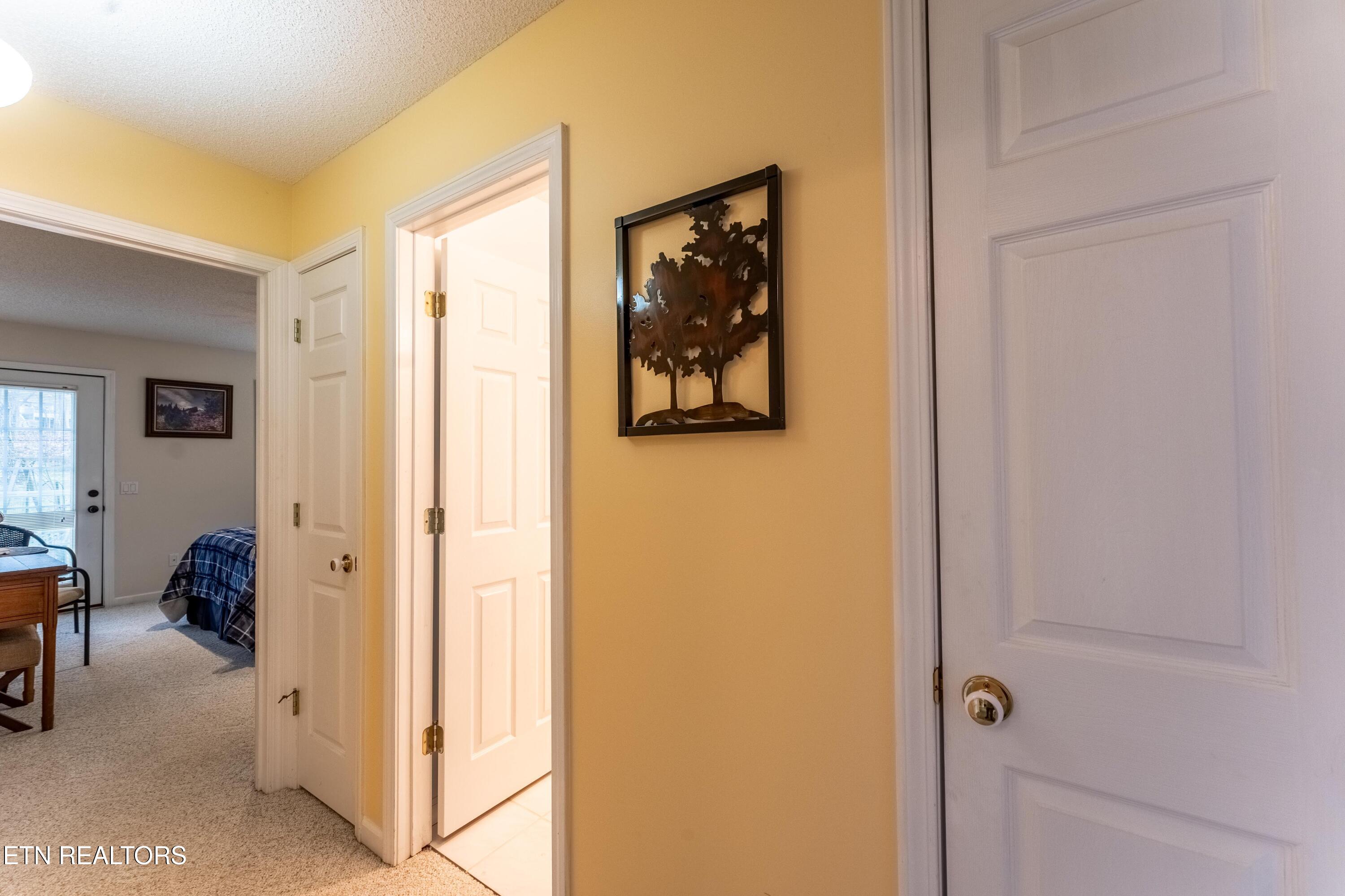31 Oakcrest Court Property Photo 25