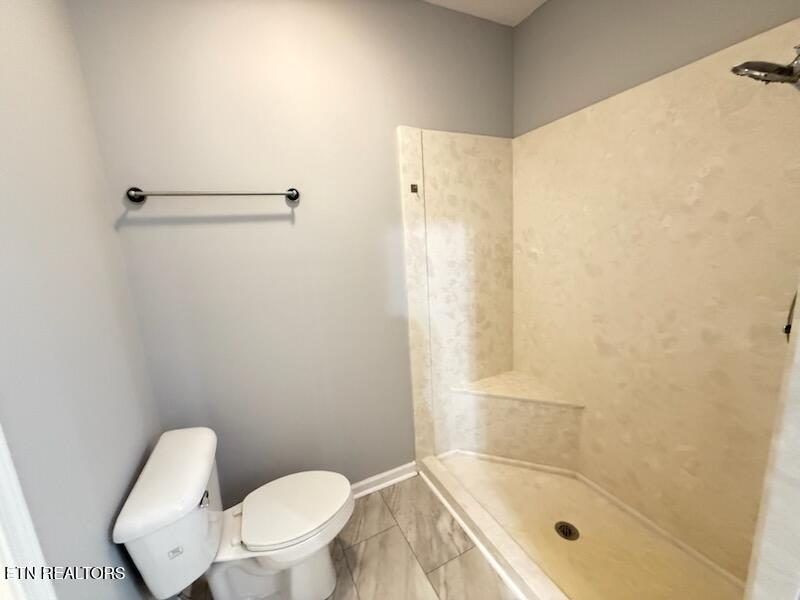 926 Nw Webster Grove Lane Property Photo 9