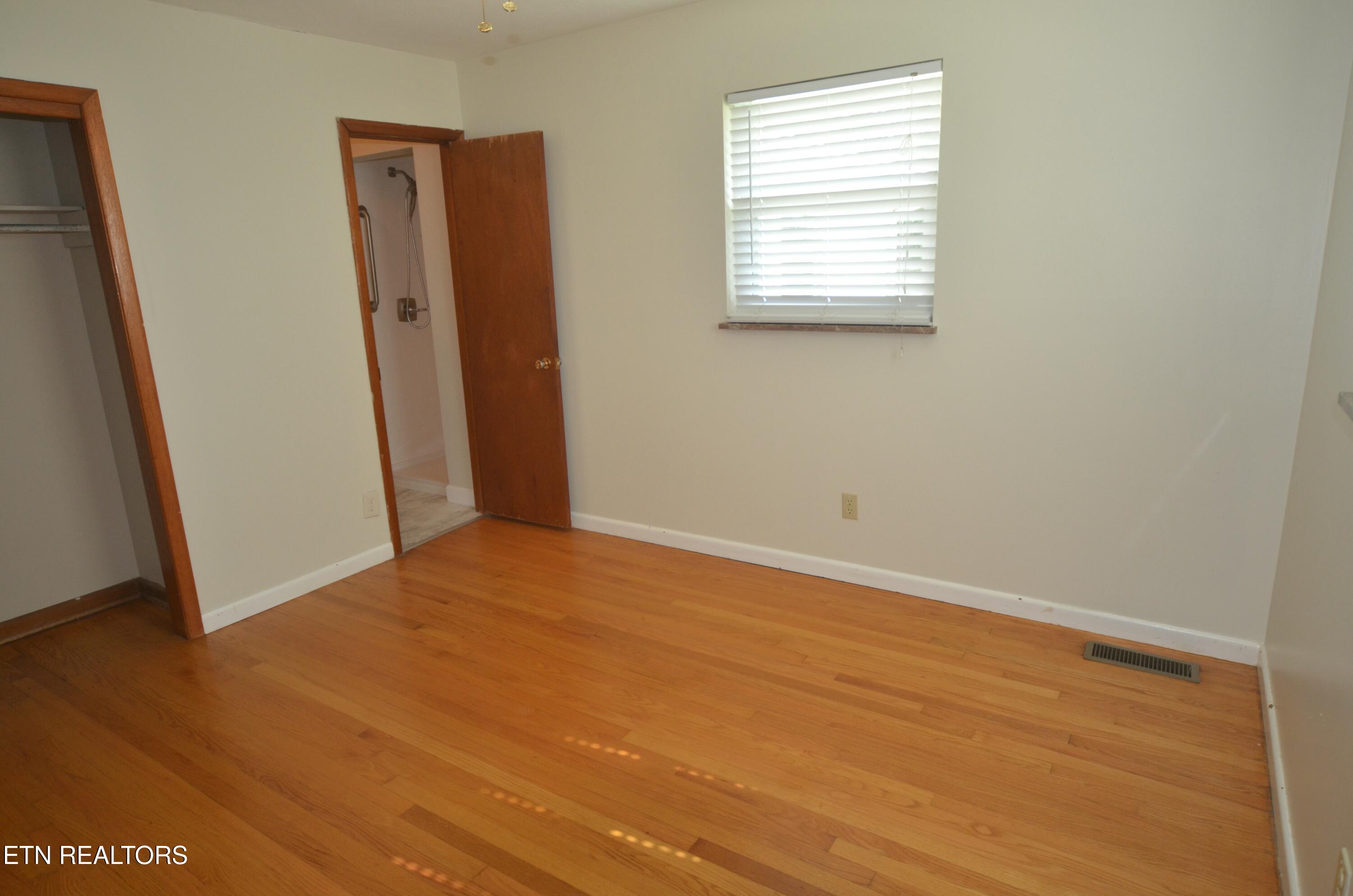 8628 Dolph Drive Property Photo 7