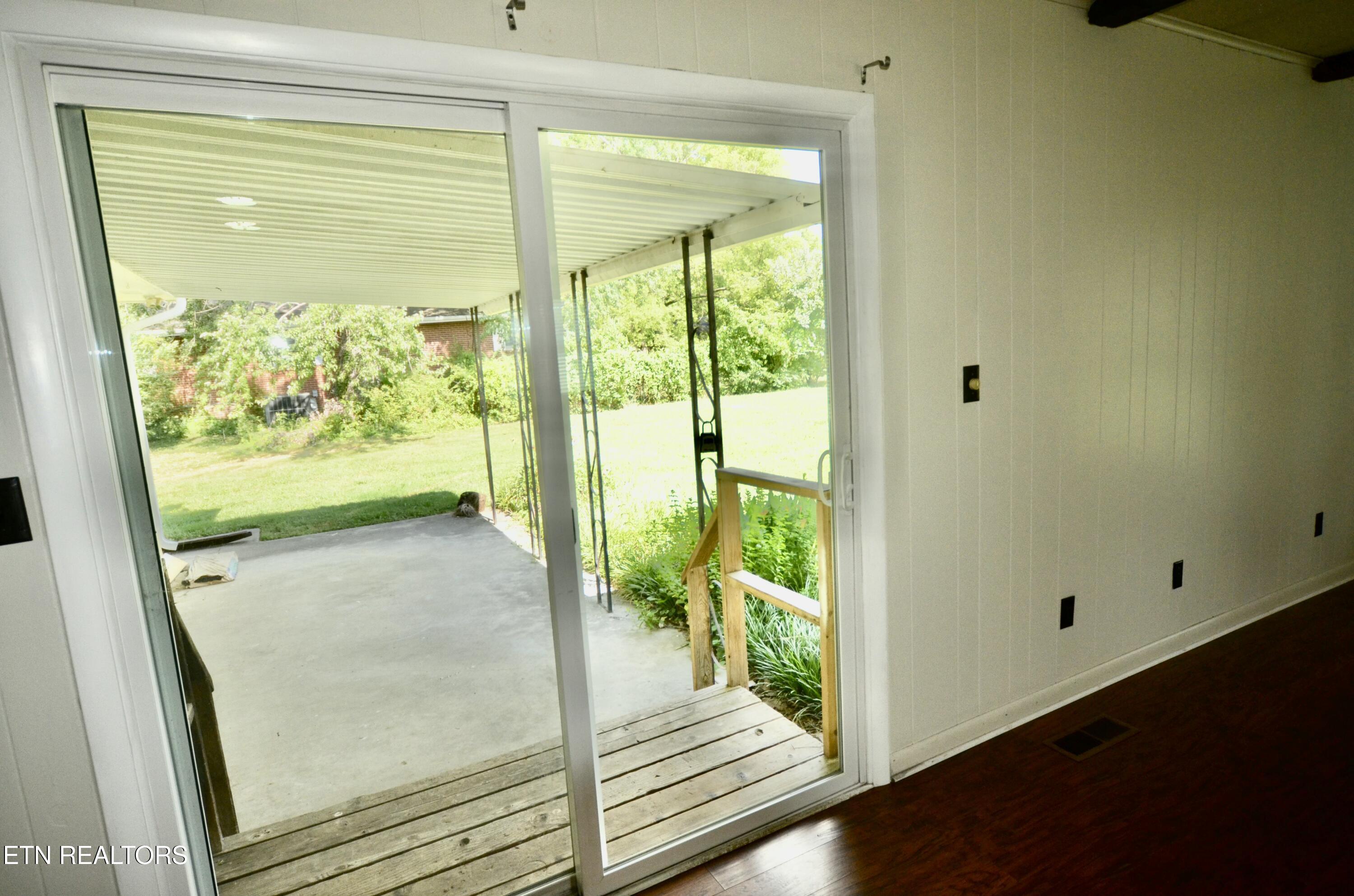 8628 Dolph Drive Property Photo 13