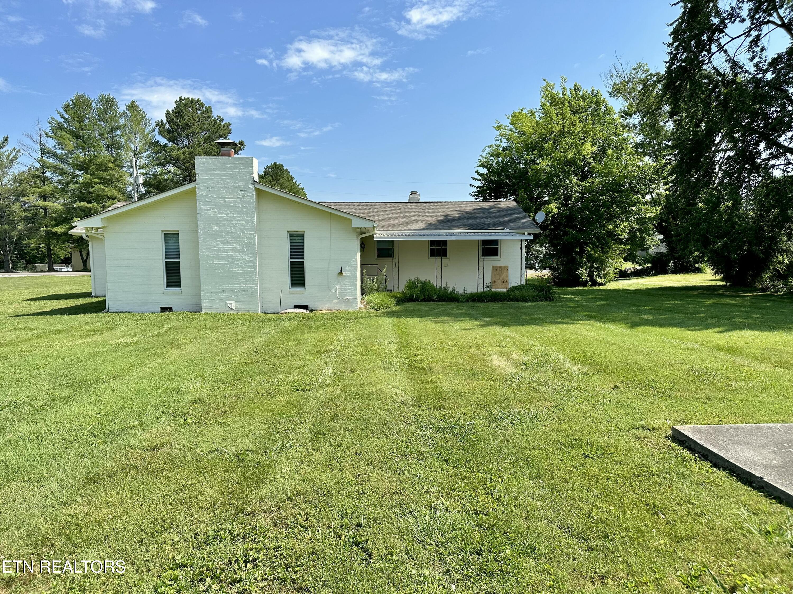 8628 Dolph Drive Property Photo 22