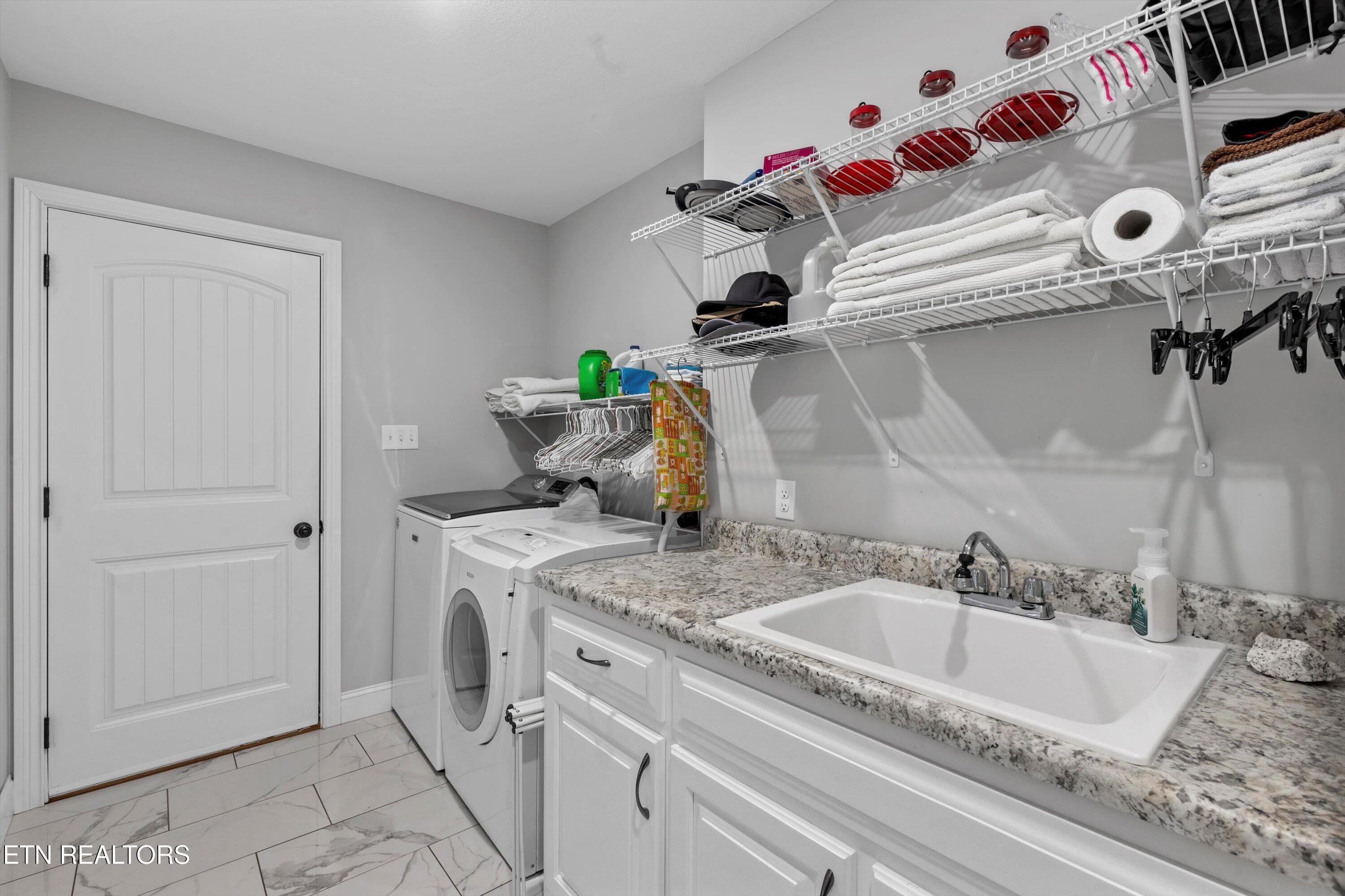 188 Jb St Property Photo 16