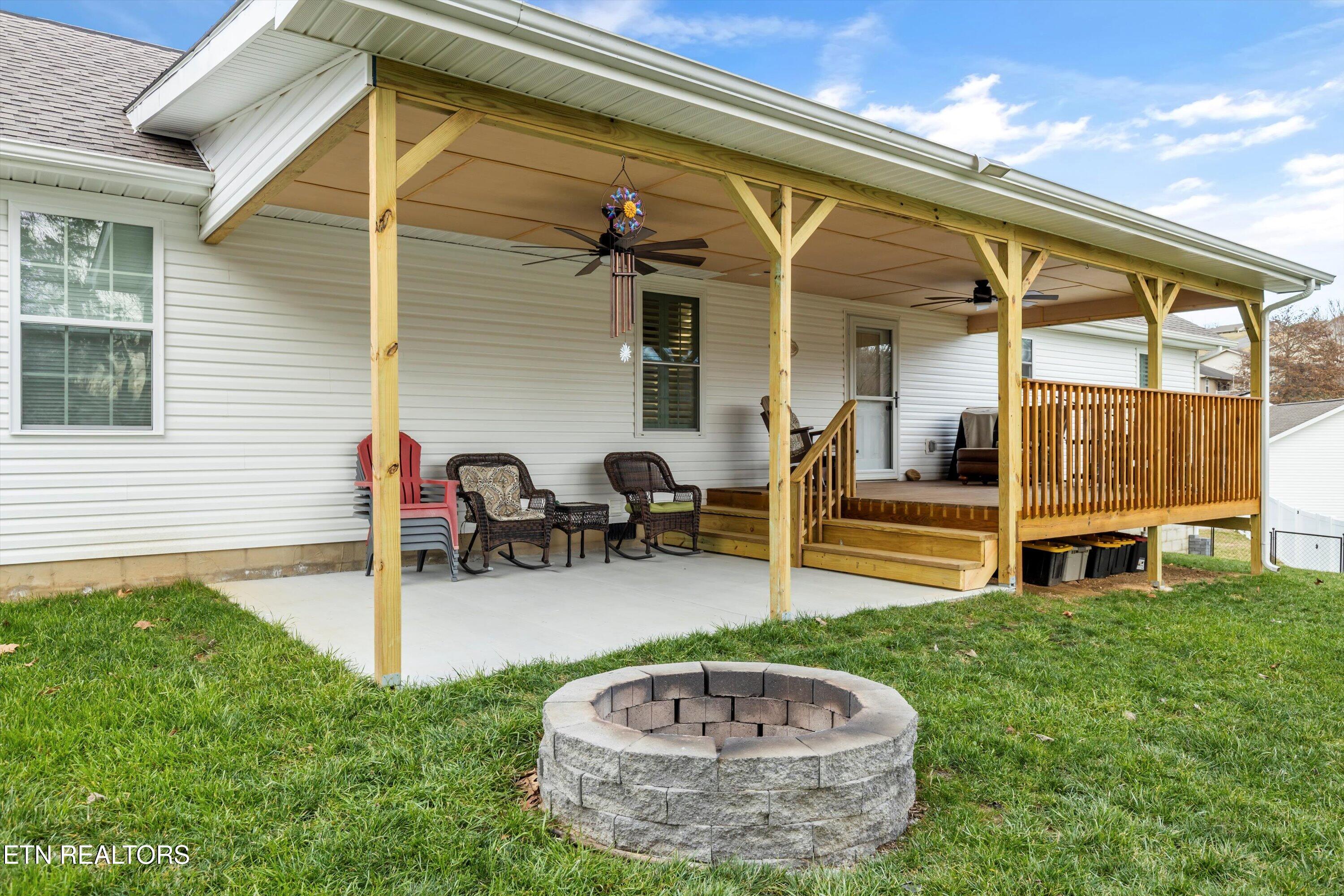 188 Jb St Property Photo 29