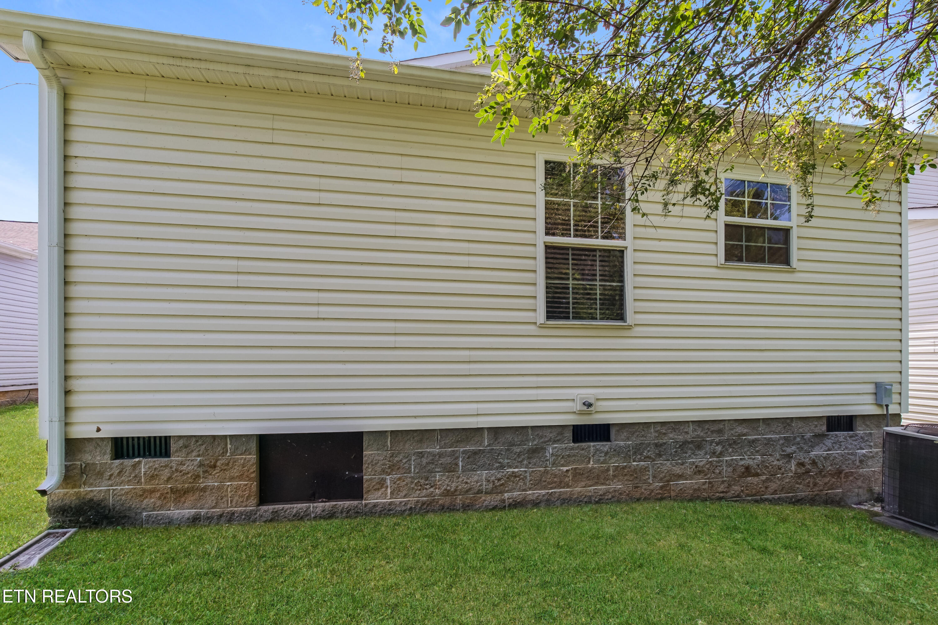 1724 Delmonte Way Property Photo 14