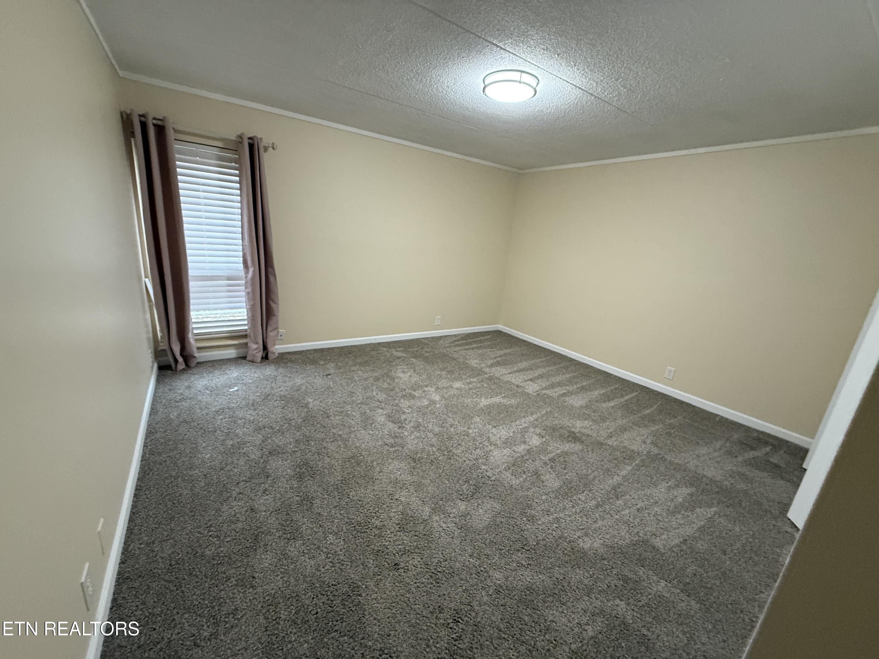 8502 Madrid Court Property Photo 13