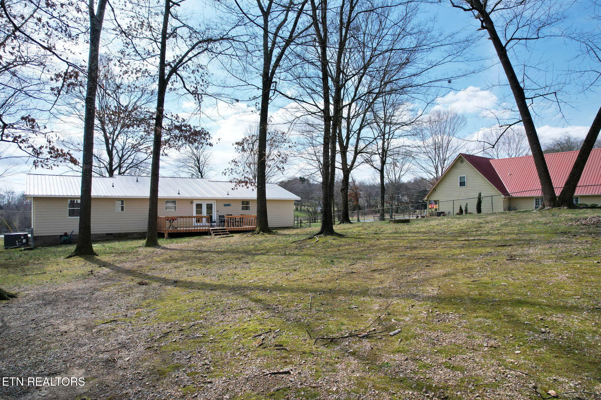 373 Ne Old Tasso Place Property Photo 7
