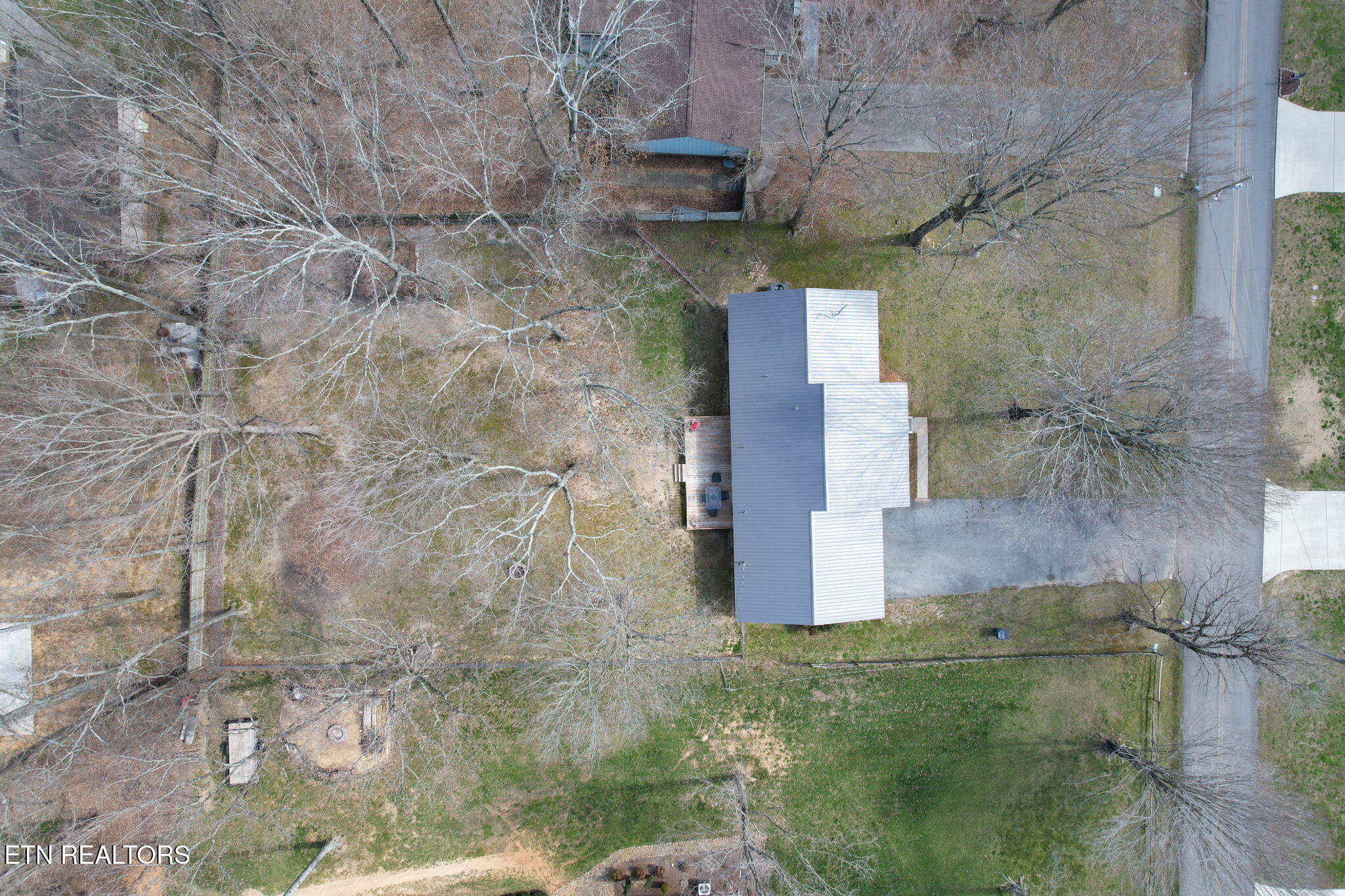 373 Ne Old Tasso Place Property Photo 12