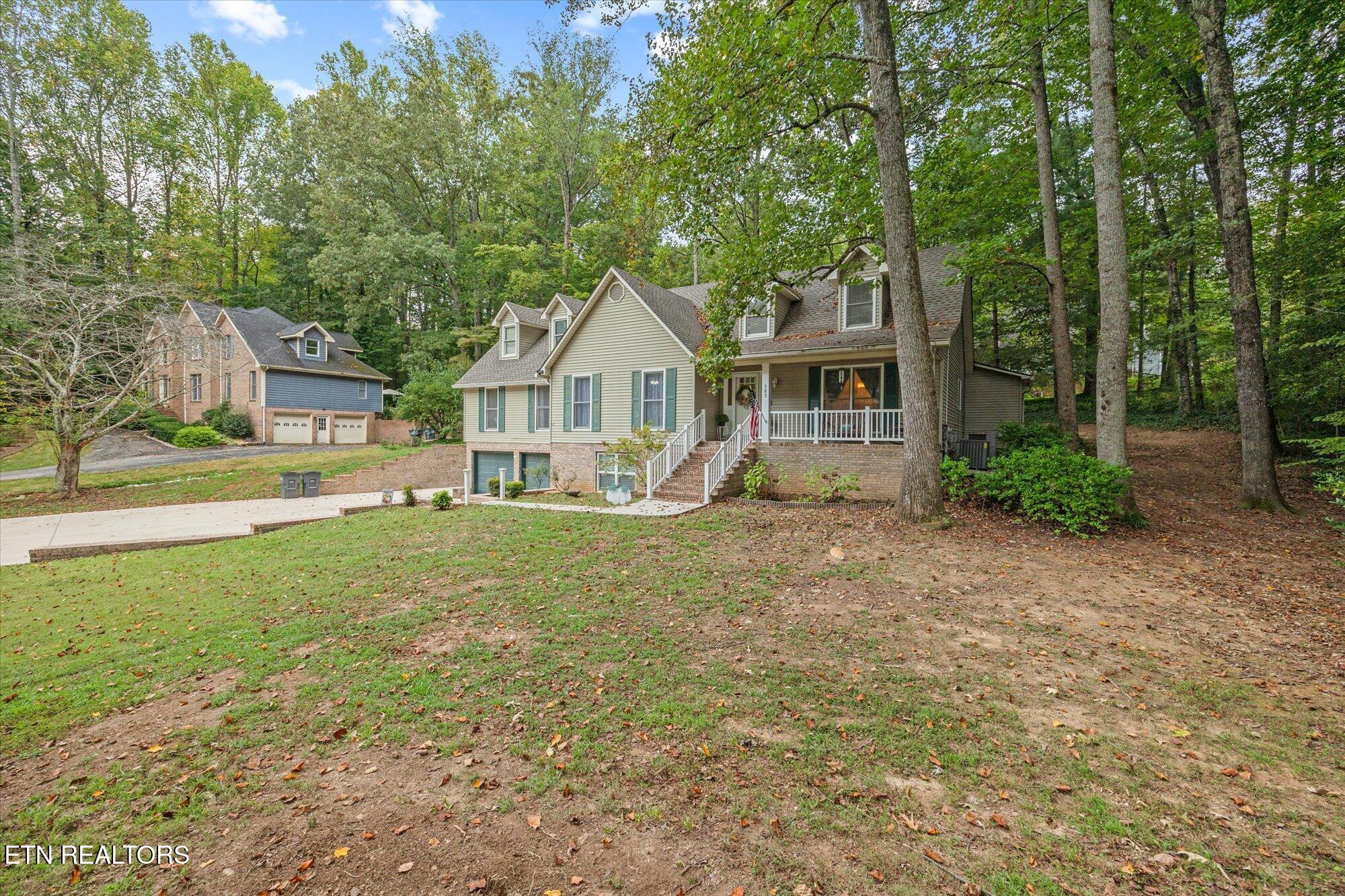383 Hermitage Ave Property Photo 42