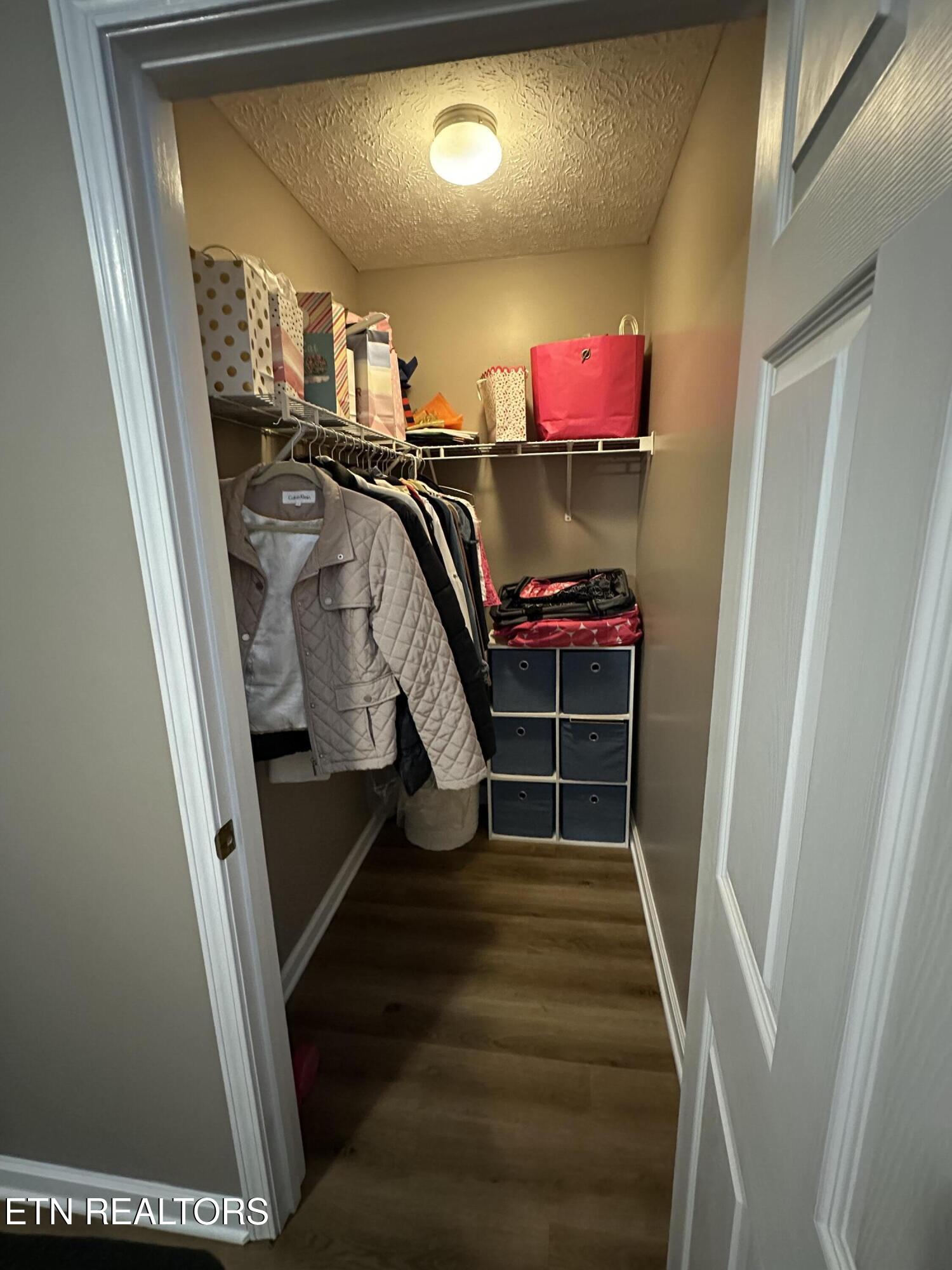 1704 Appian Way Property Photo 18
