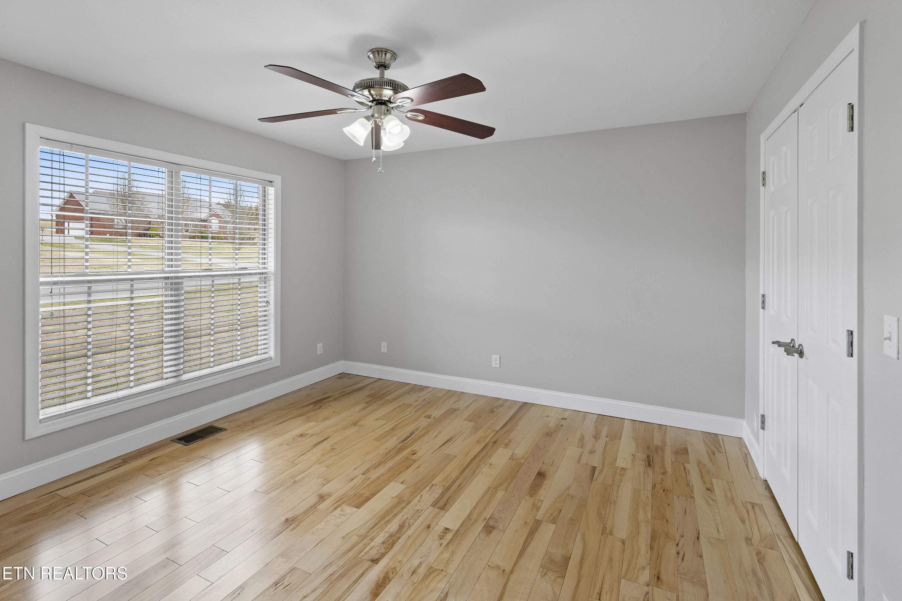 1330 Sugarland Circle Property Photo 24