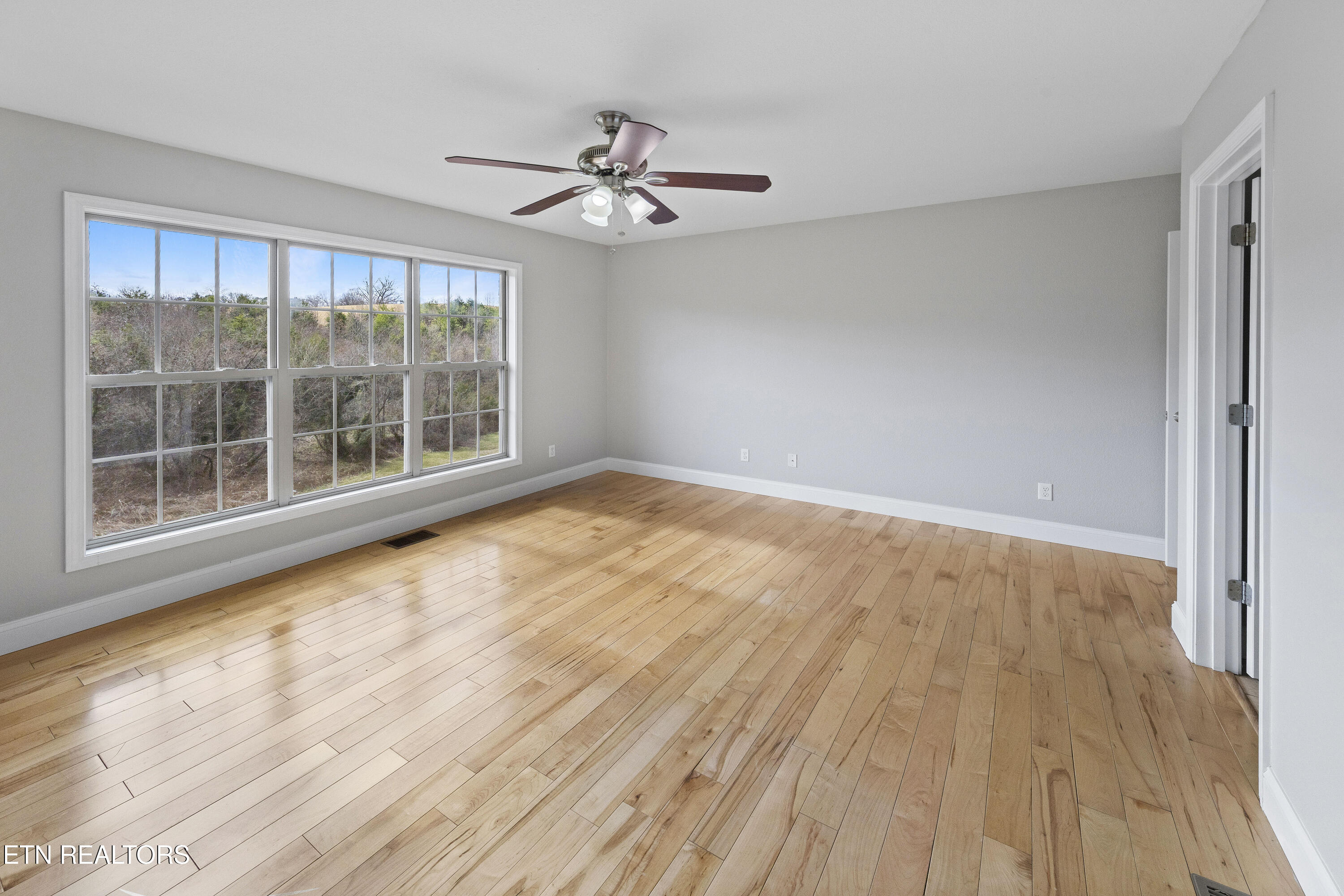 1330 Sugarland Circle Property Photo 25