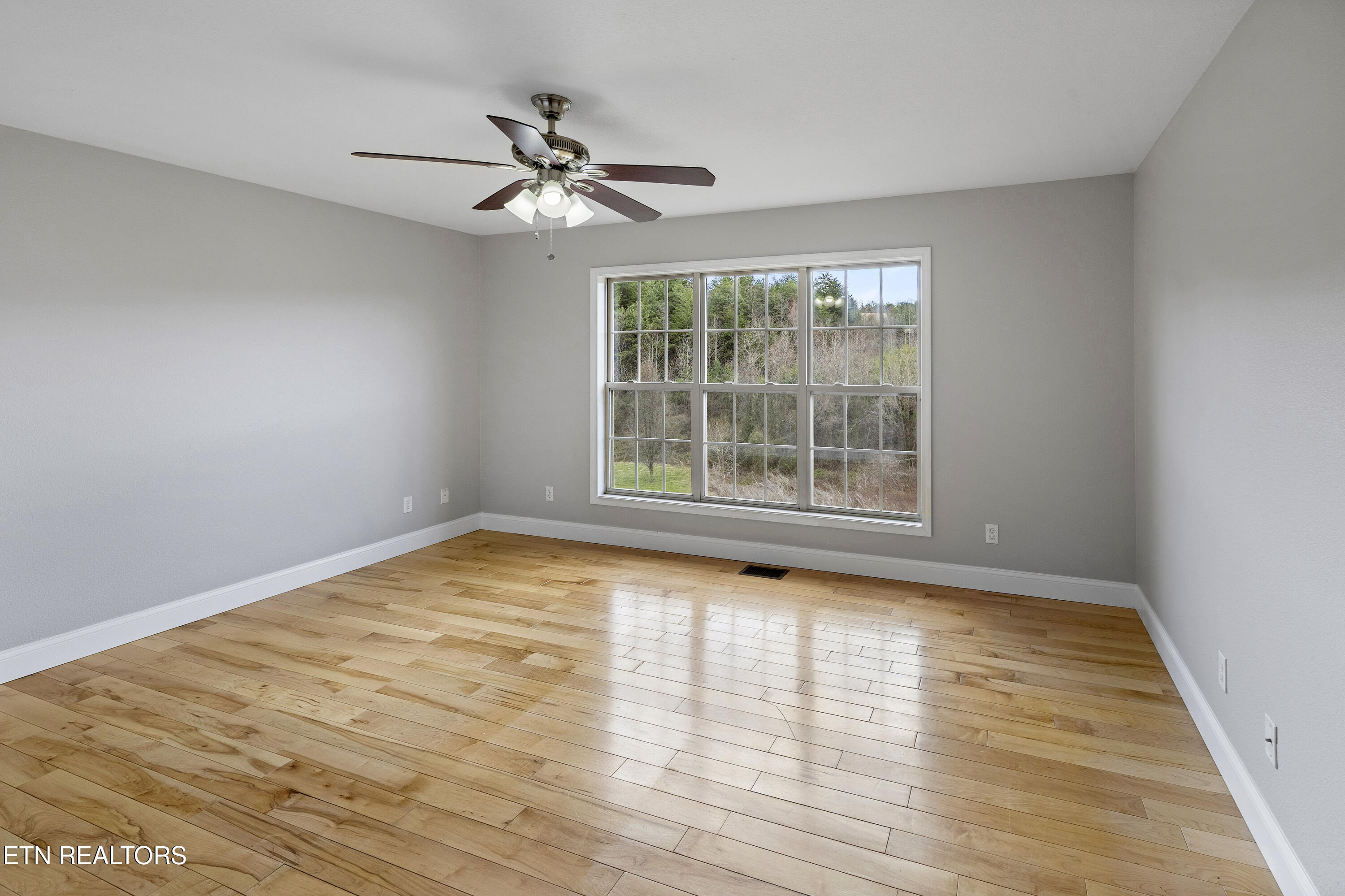 1330 Sugarland Circle Property Photo 30