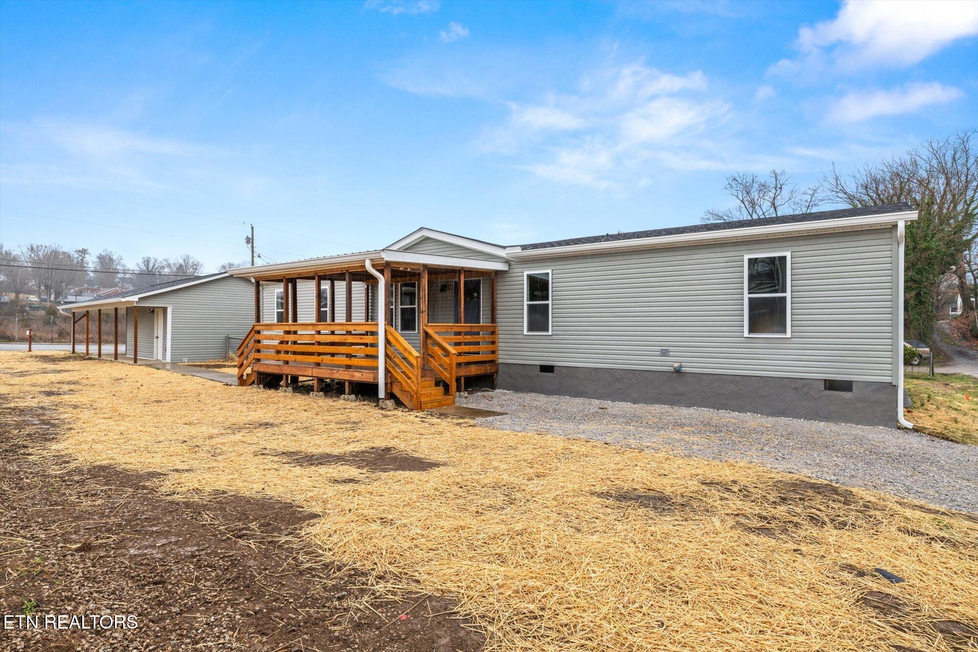 721 Siluria St Property Photo